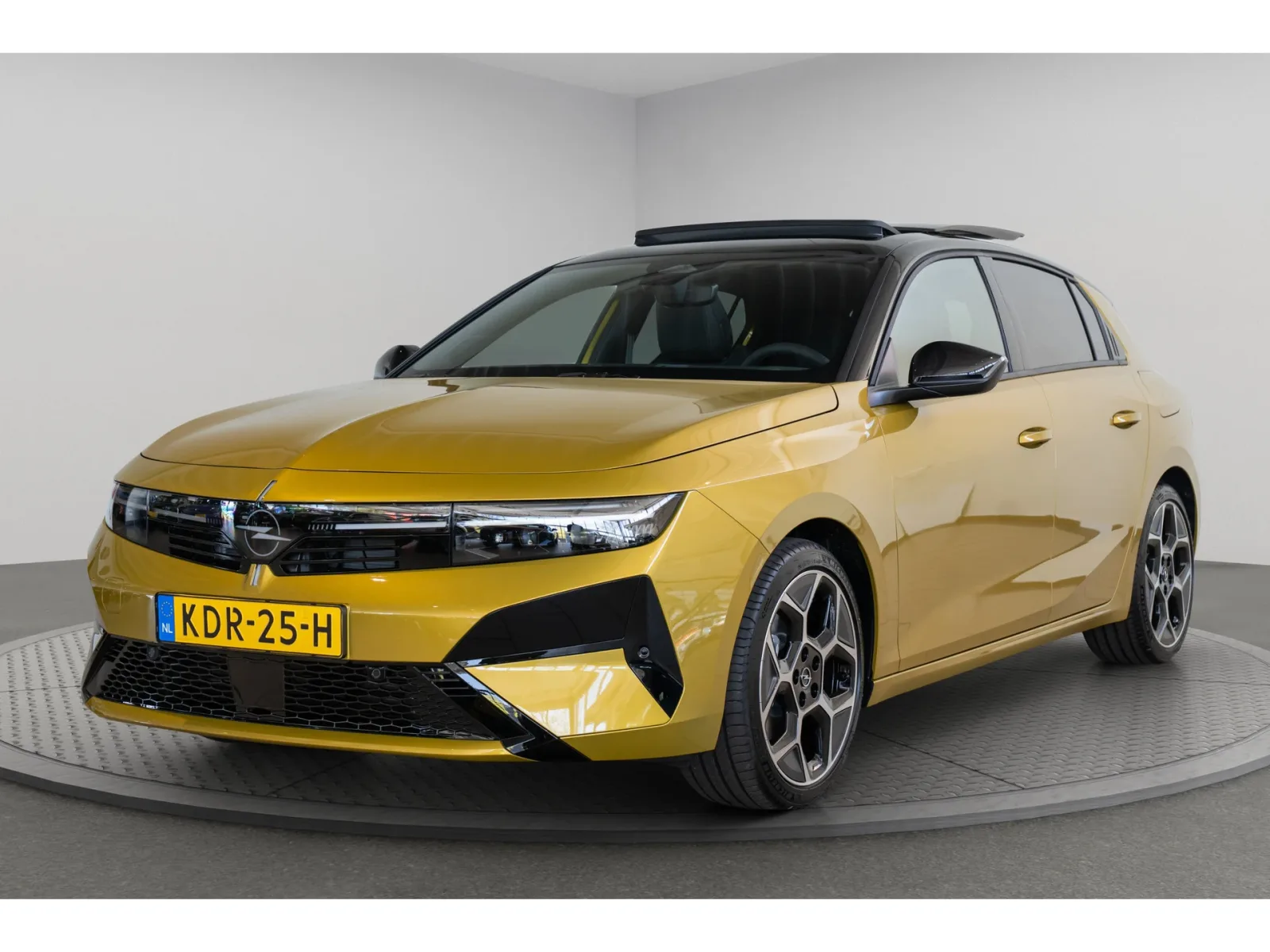 Opel Astra (2026) — foto 1