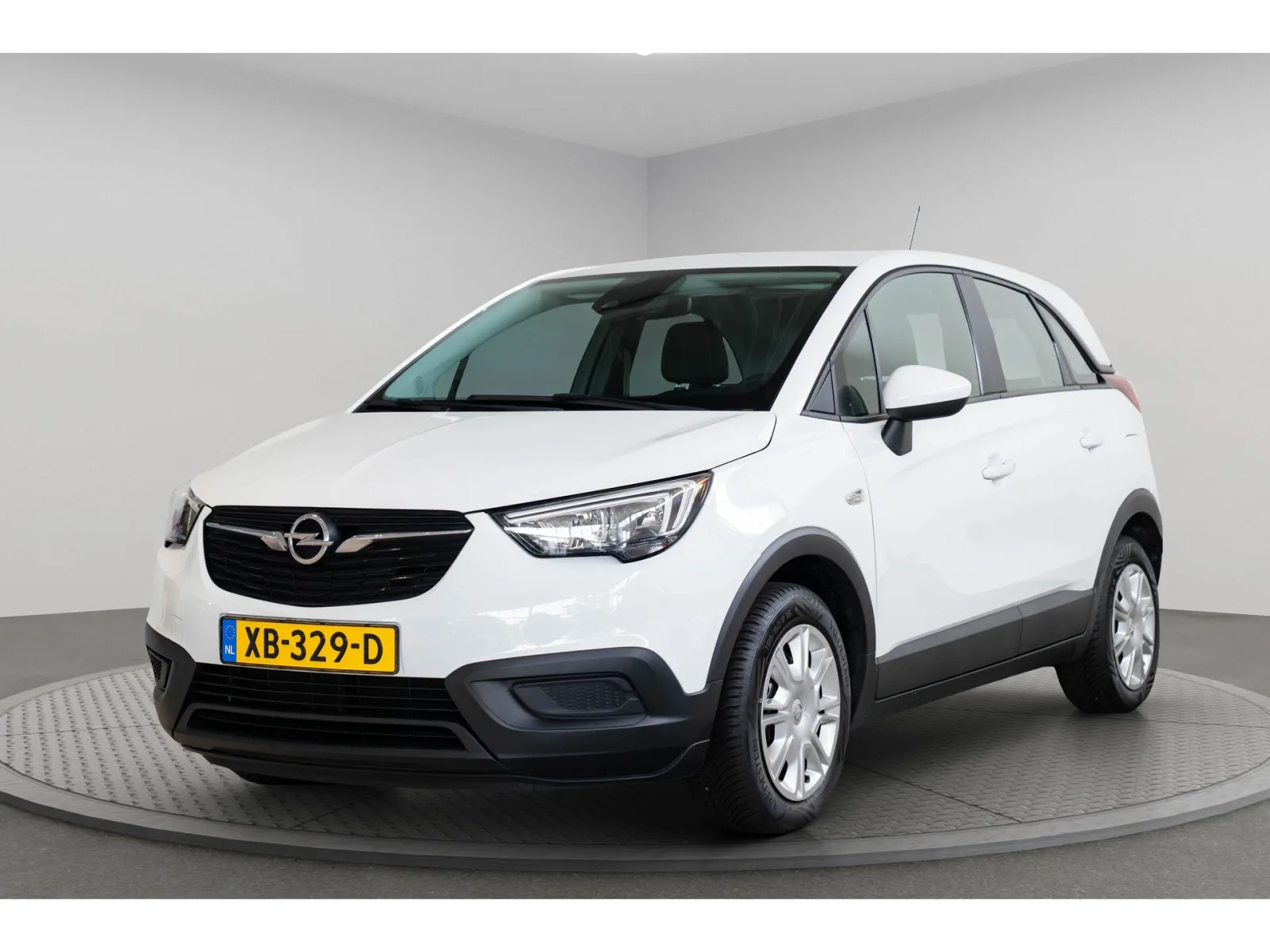 Opel Crossland (2018) — foto 1