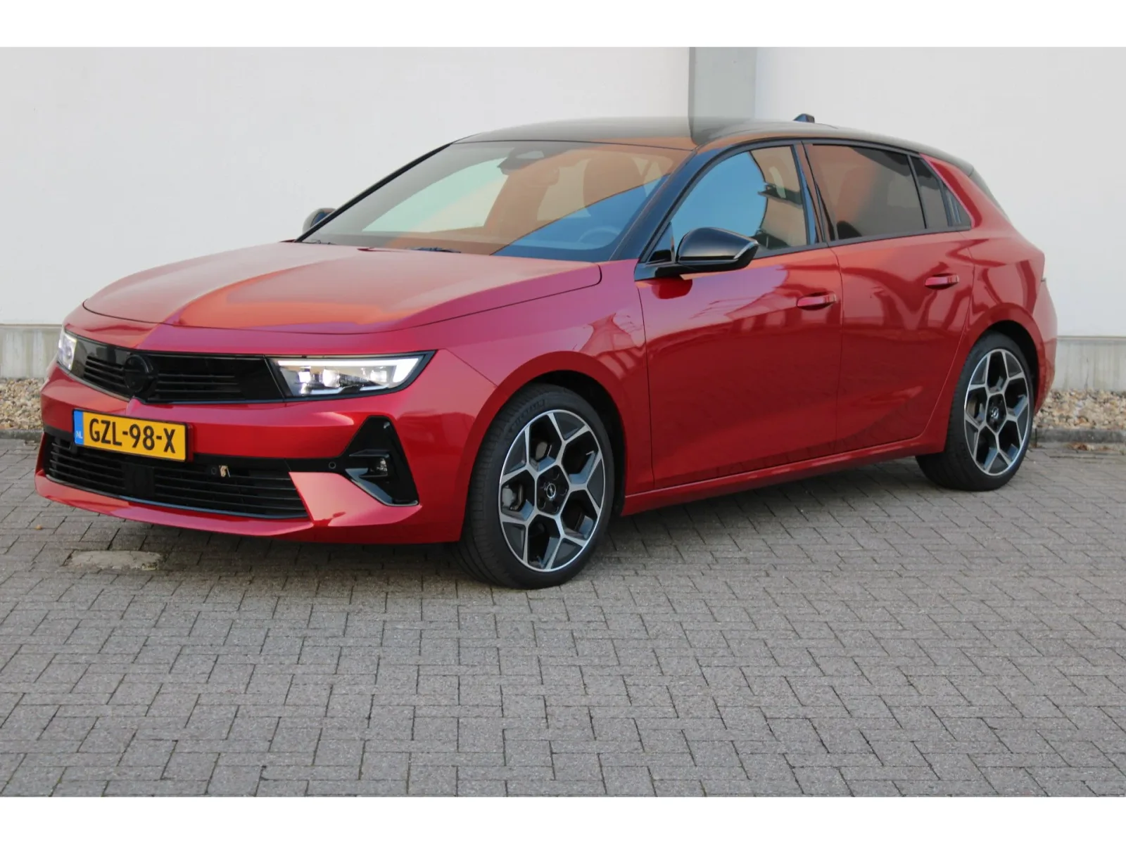 Opel Astra (2025) — foto 1