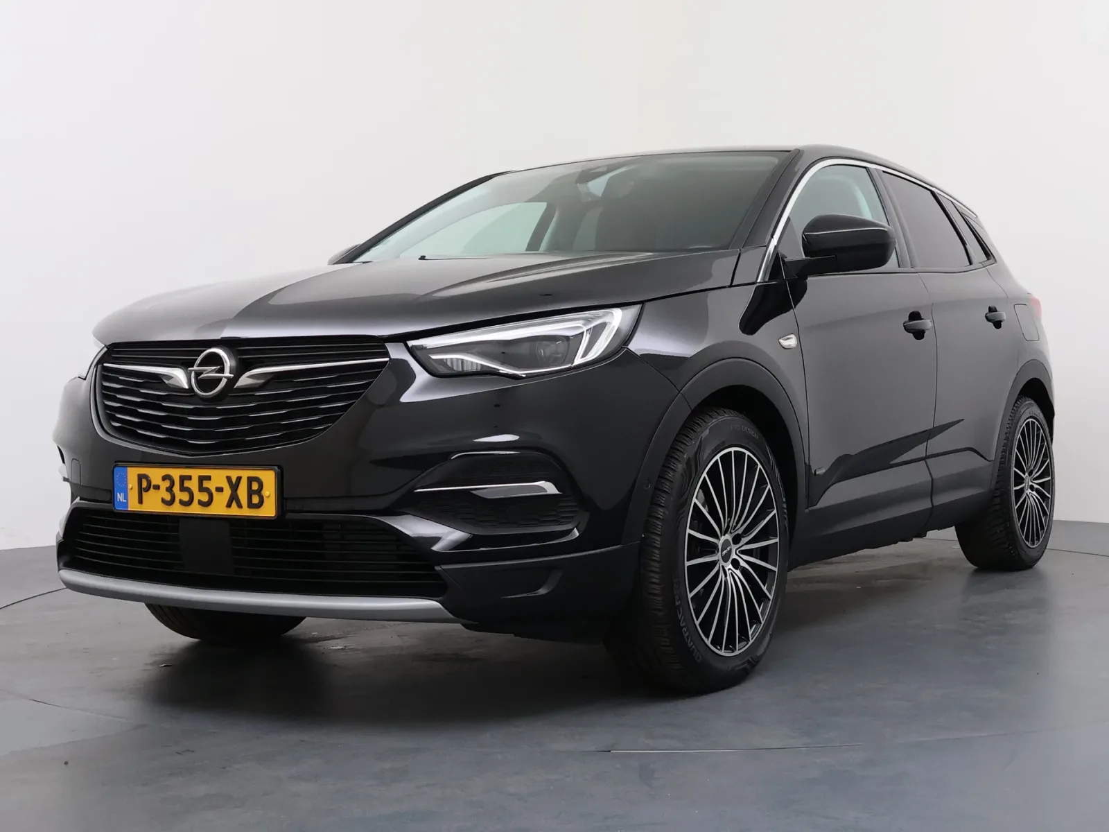 Opel Grandland X (2020) — foto 1
