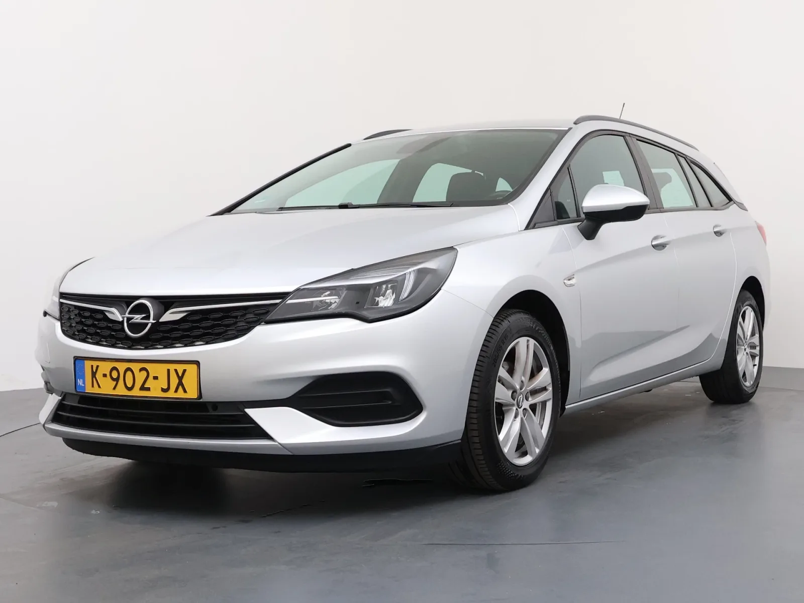 Opel Astra Sports Tourer (2021) — foto 1