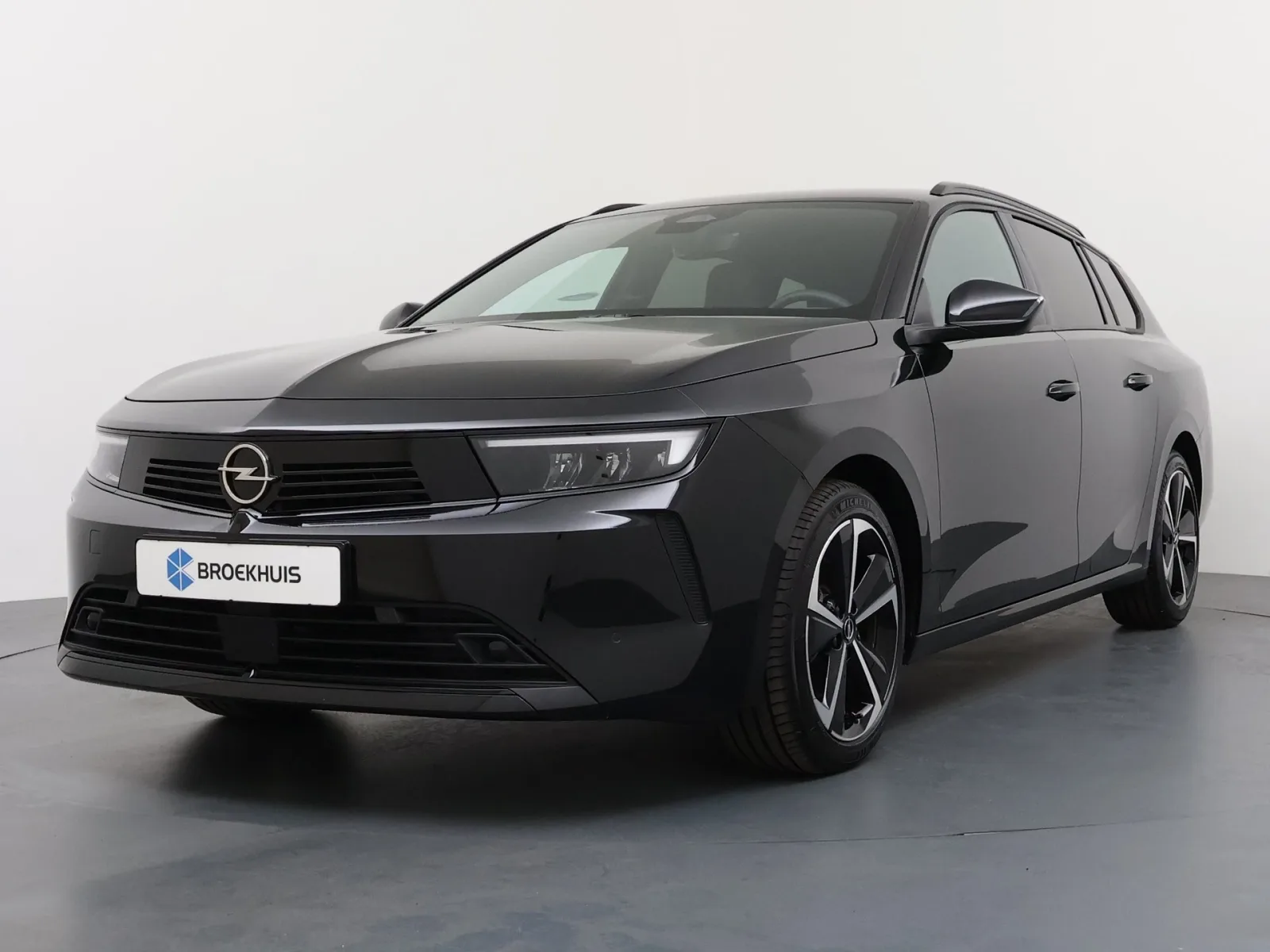 Opel Astra Sports Tourer (2025) — foto 1