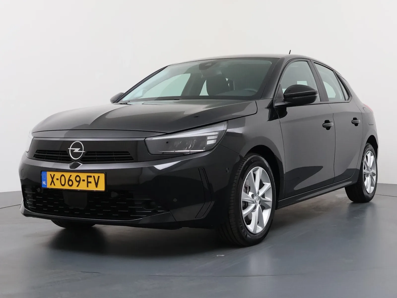 Opel Corsa (2023) — foto 1
