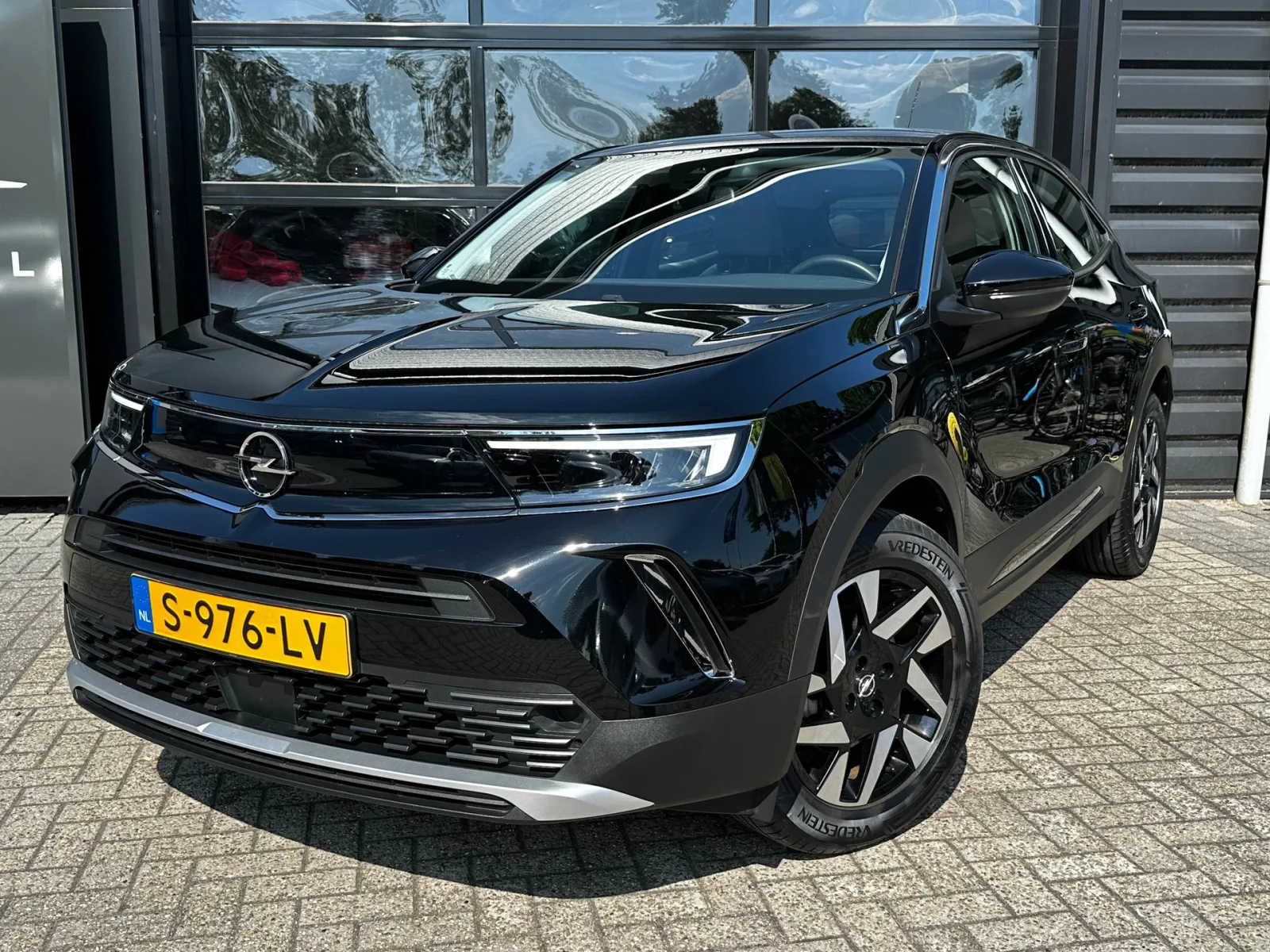 Opel Mokka (2023) — foto 1