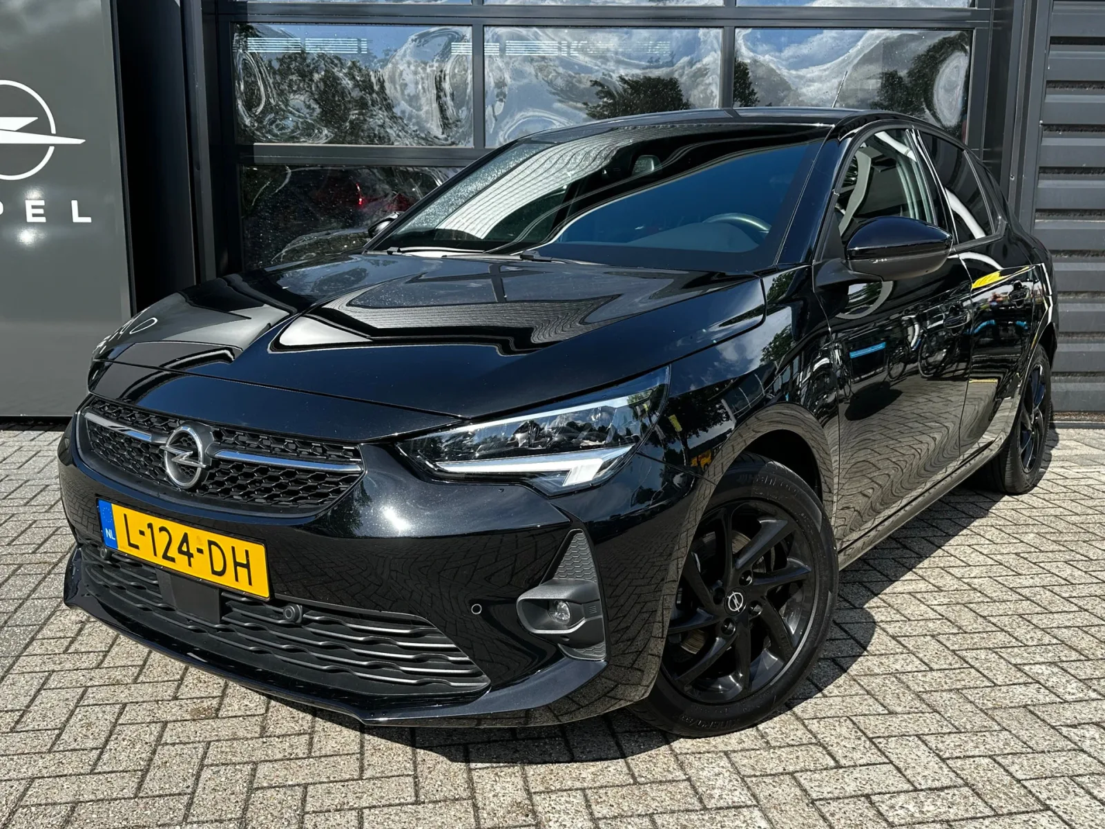 Opel Corsa (2021) — foto 1