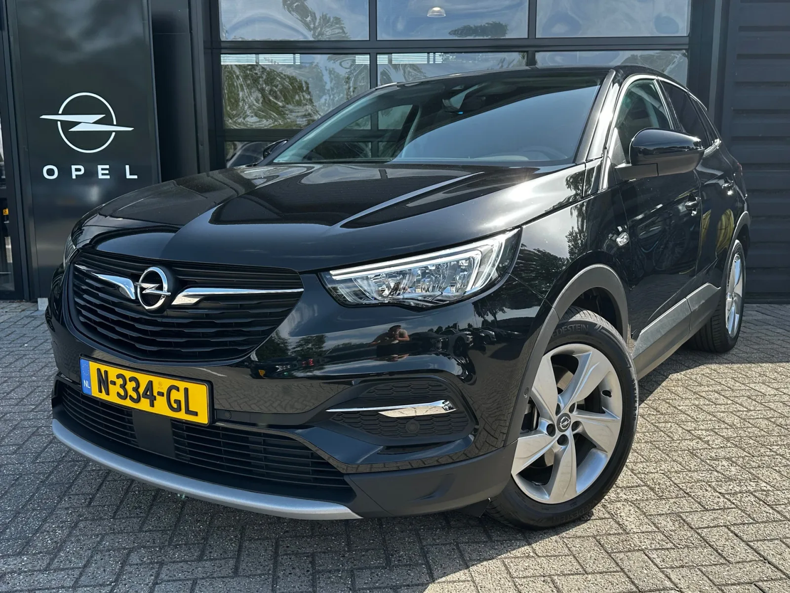 Opel Grandland X (2021) — foto 1