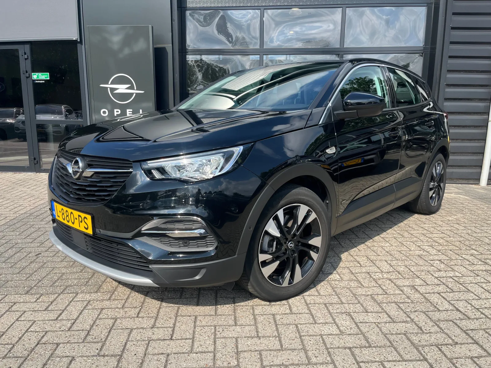 Opel Grandland X (2021) — foto 1