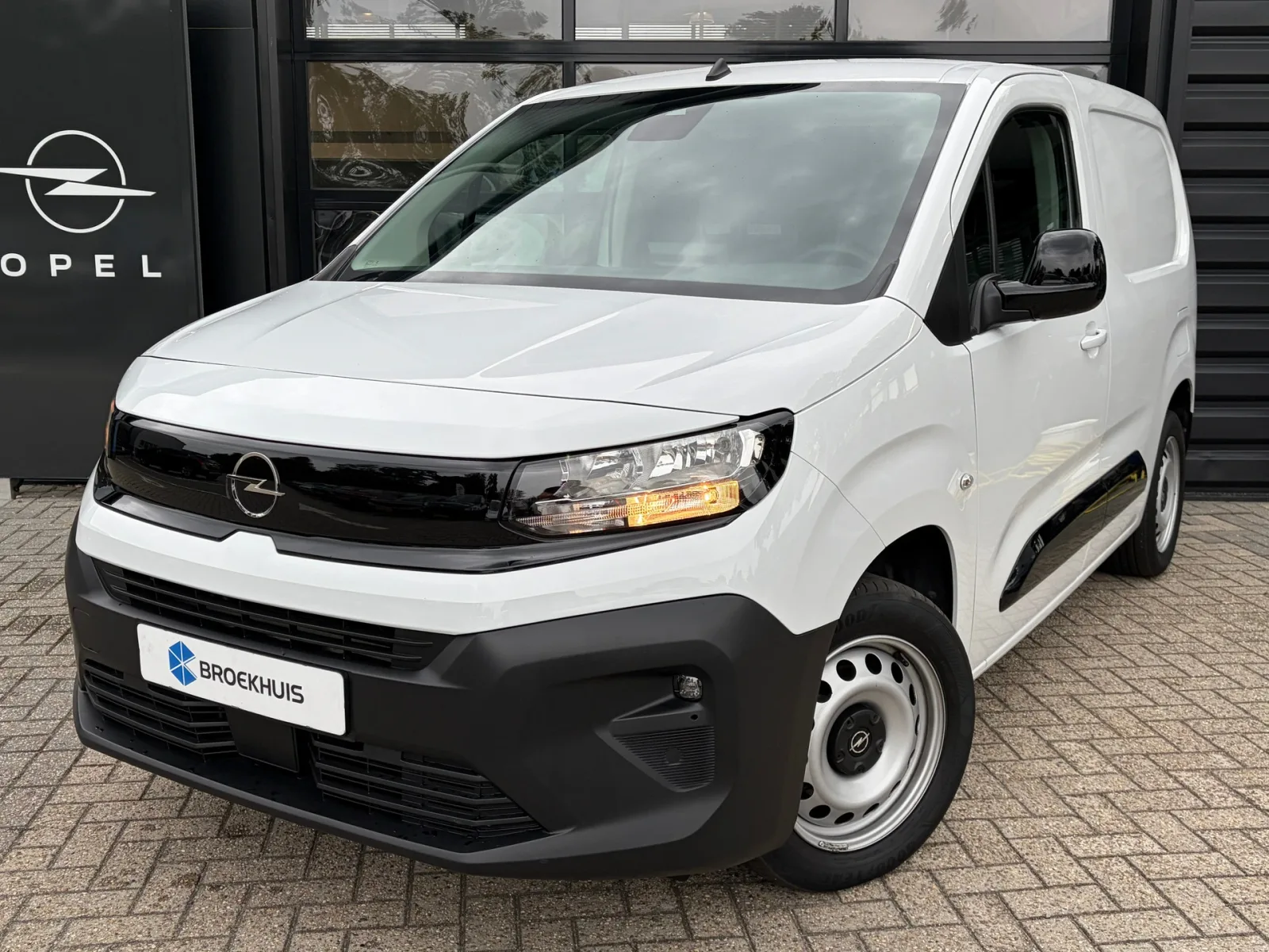 Opel Combo (2024) — foto 1