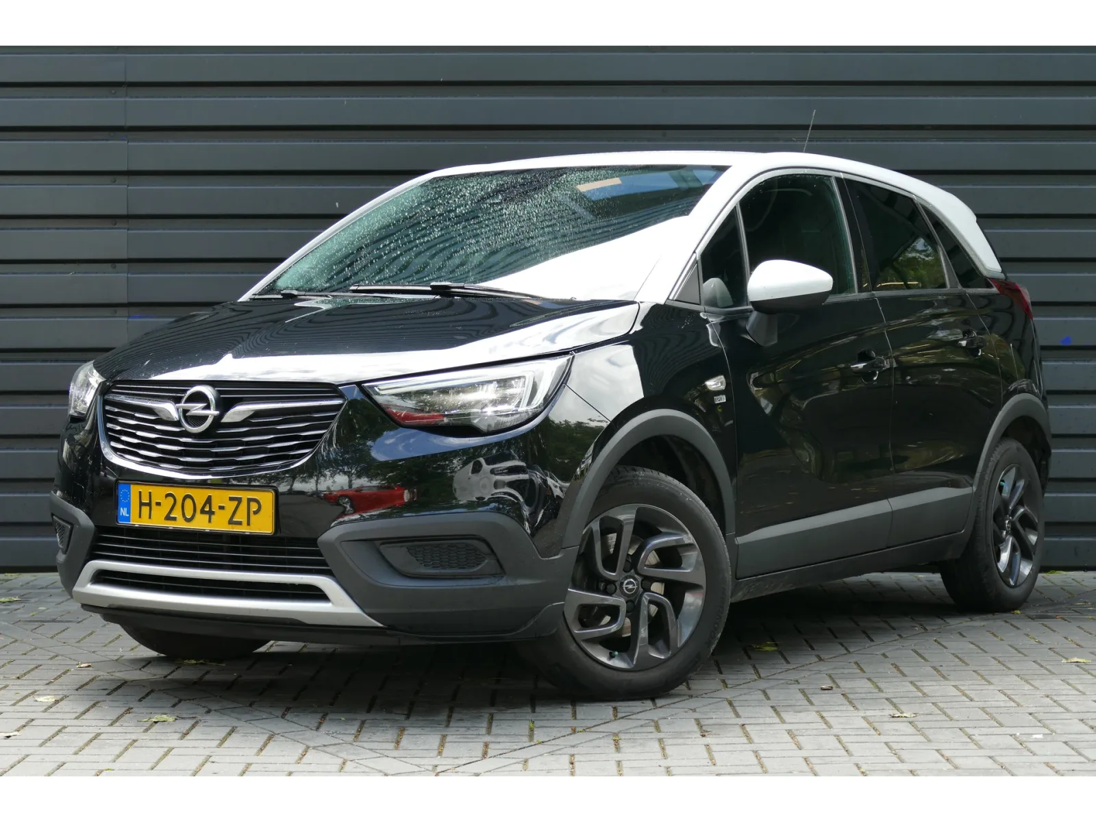 Opel Crossland X (2020) — foto 1