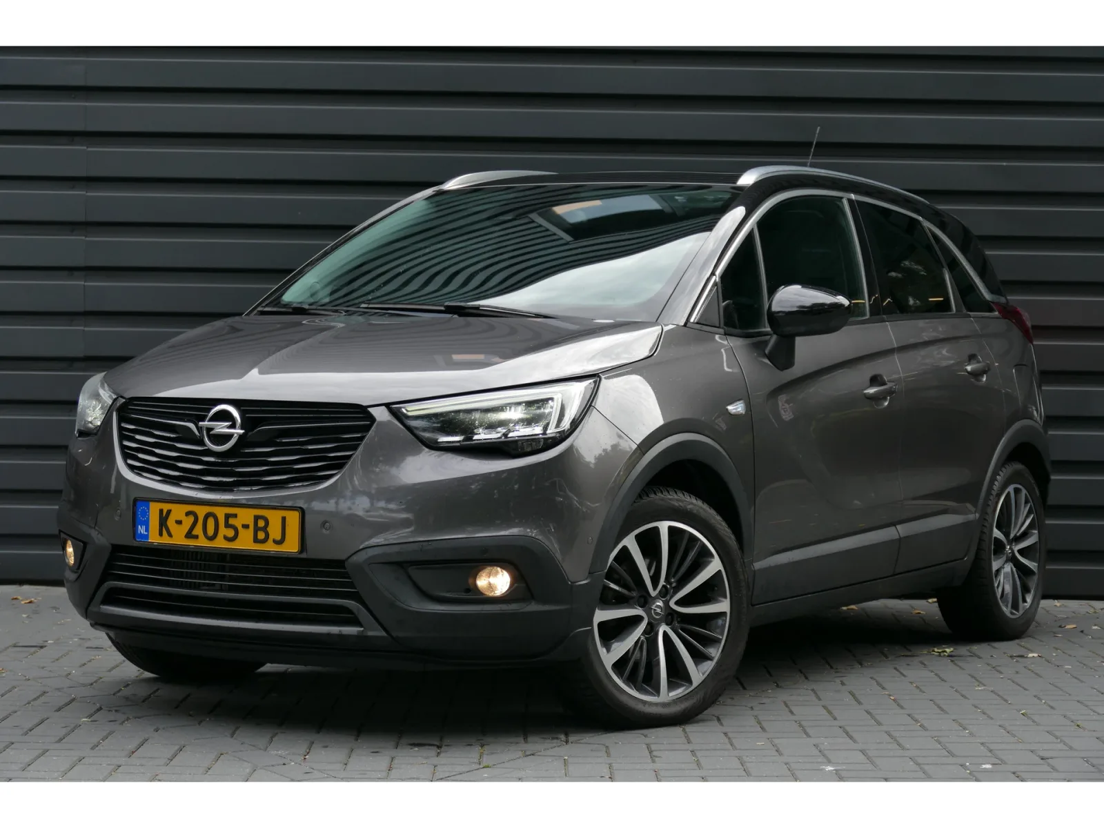 Opel Crossland X (2019) — foto 1