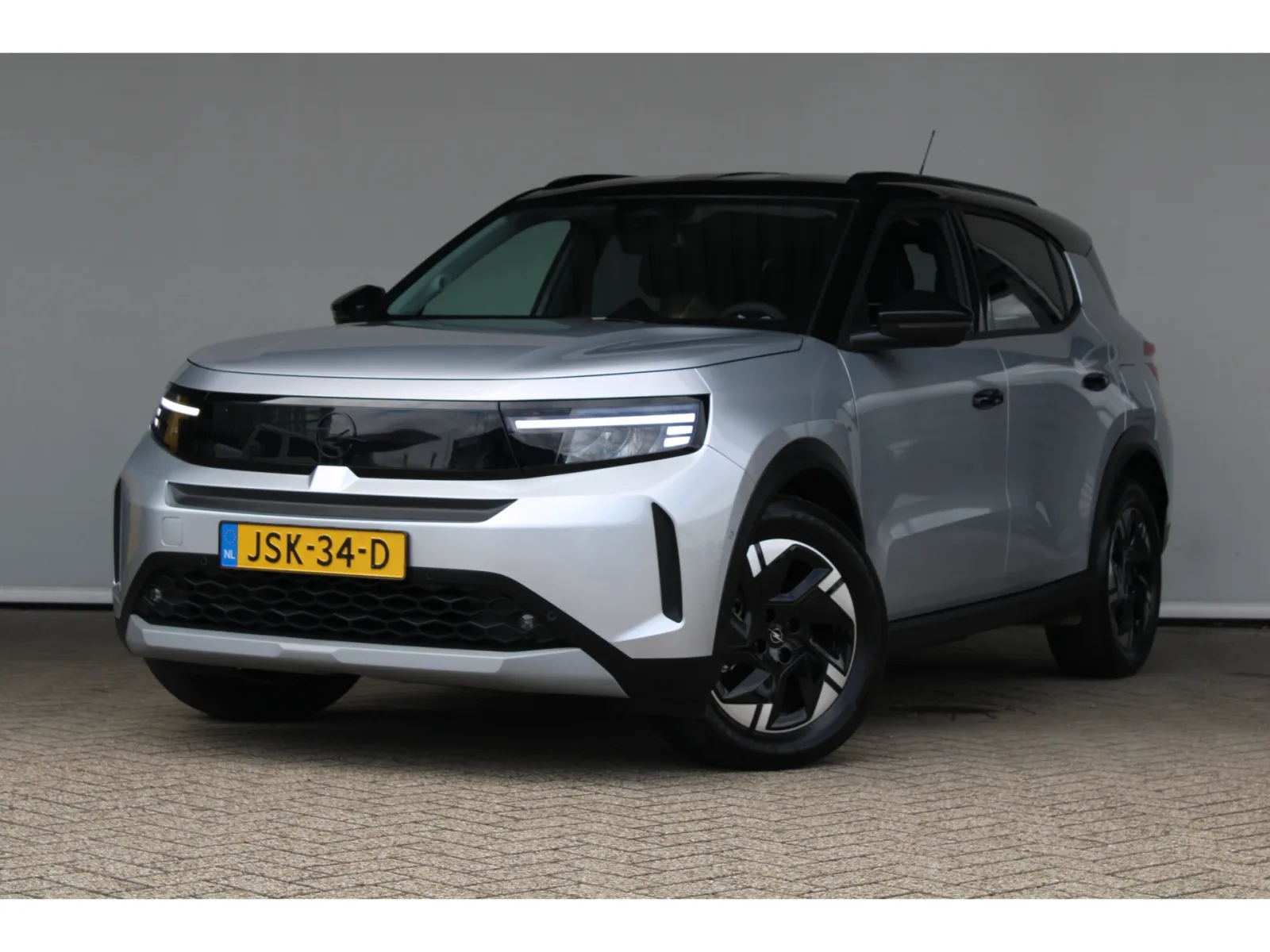 Opel Frontera (2025) — foto 1
