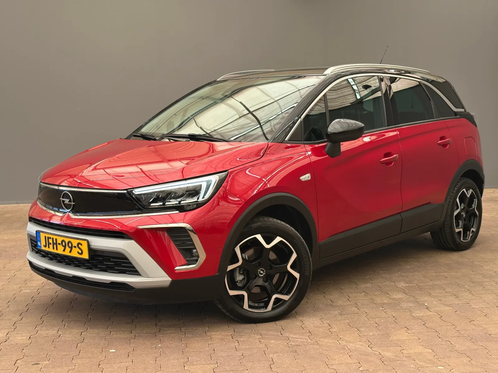 Opel Crossland (2024) — foto 1