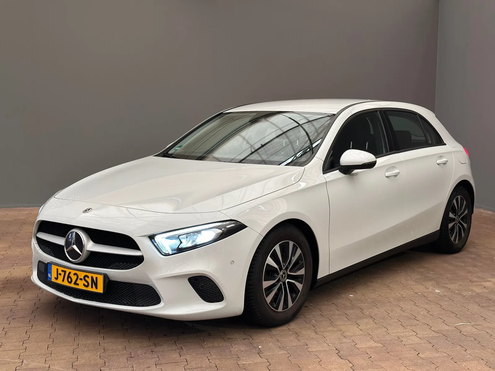 Mercedes-Benz A-Klasse (2020) — foto 1