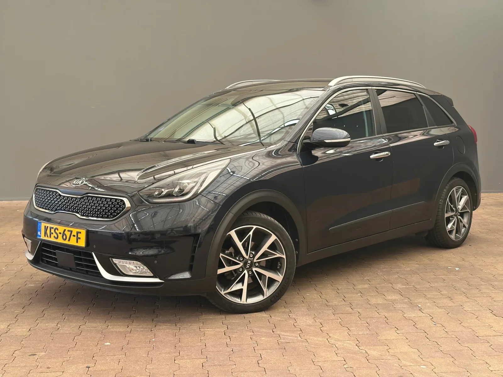 Kia Niro (2019) — foto 1