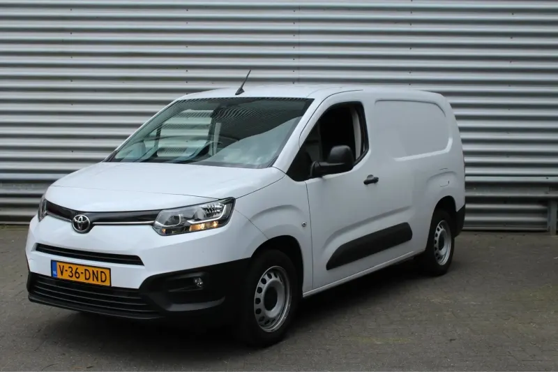 Toyota Proace (2024)