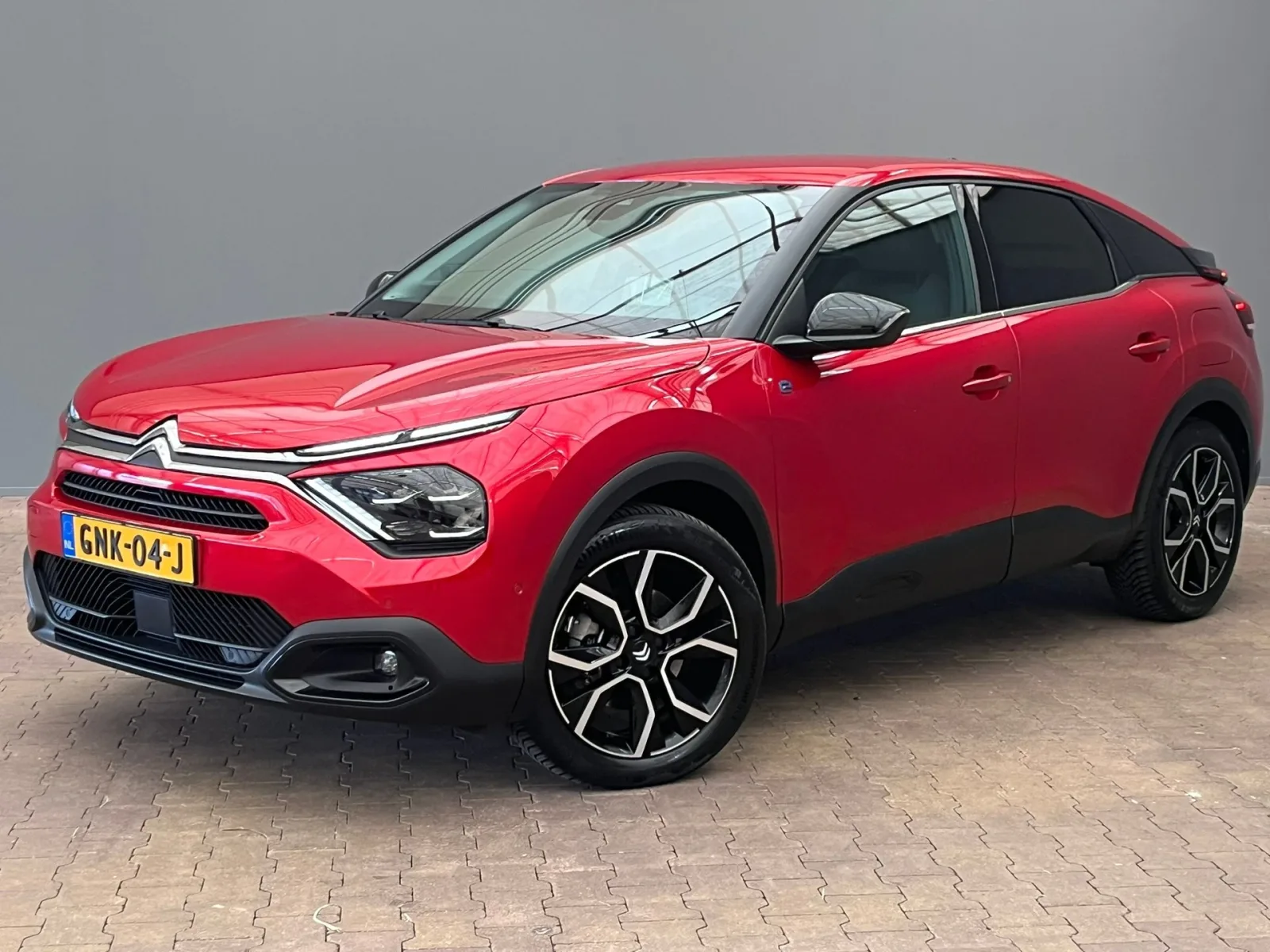 Citroën ë-C4 (2024) — foto 1