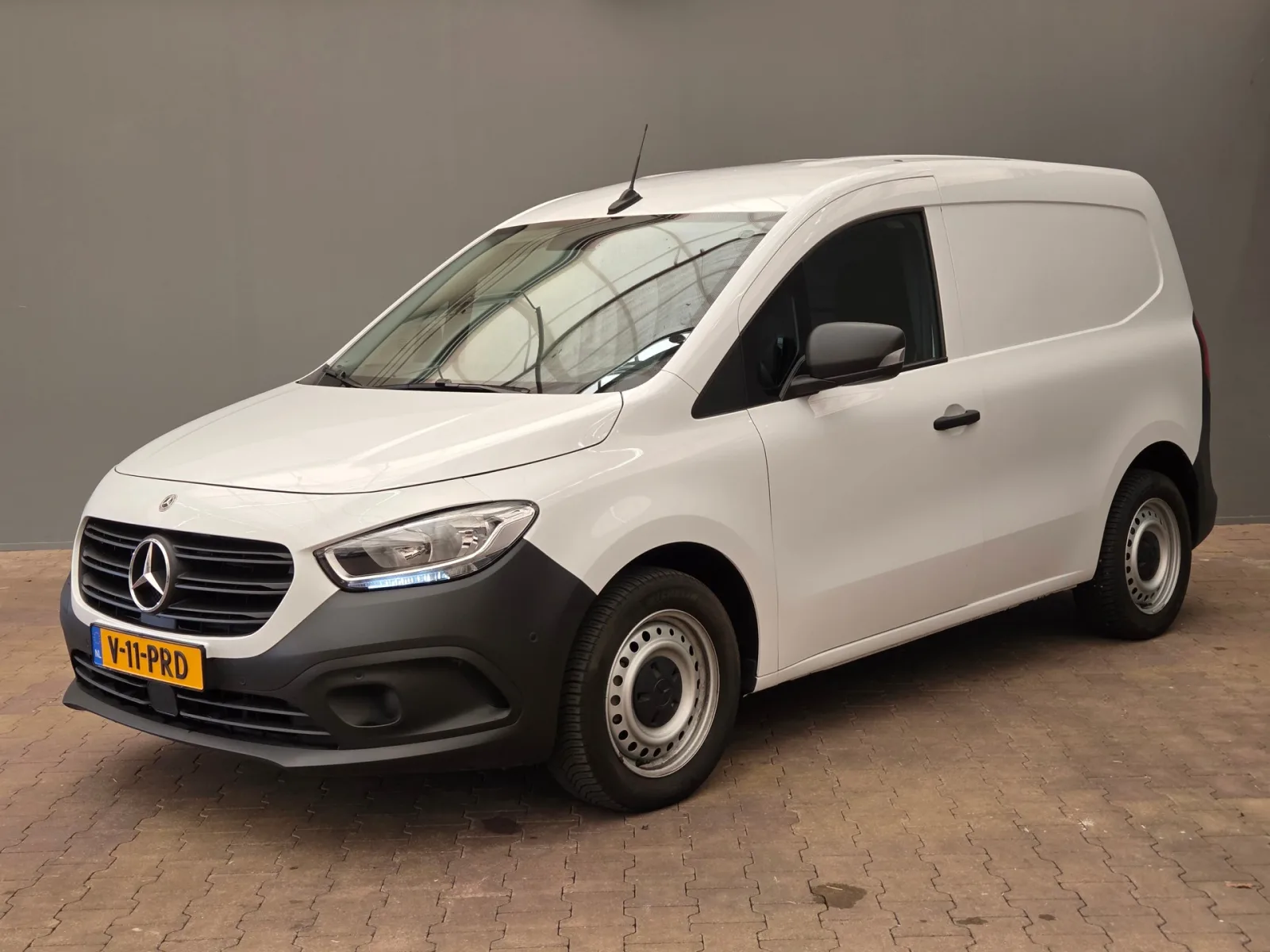 Mercedes-Benz Citan (2024) — foto 1