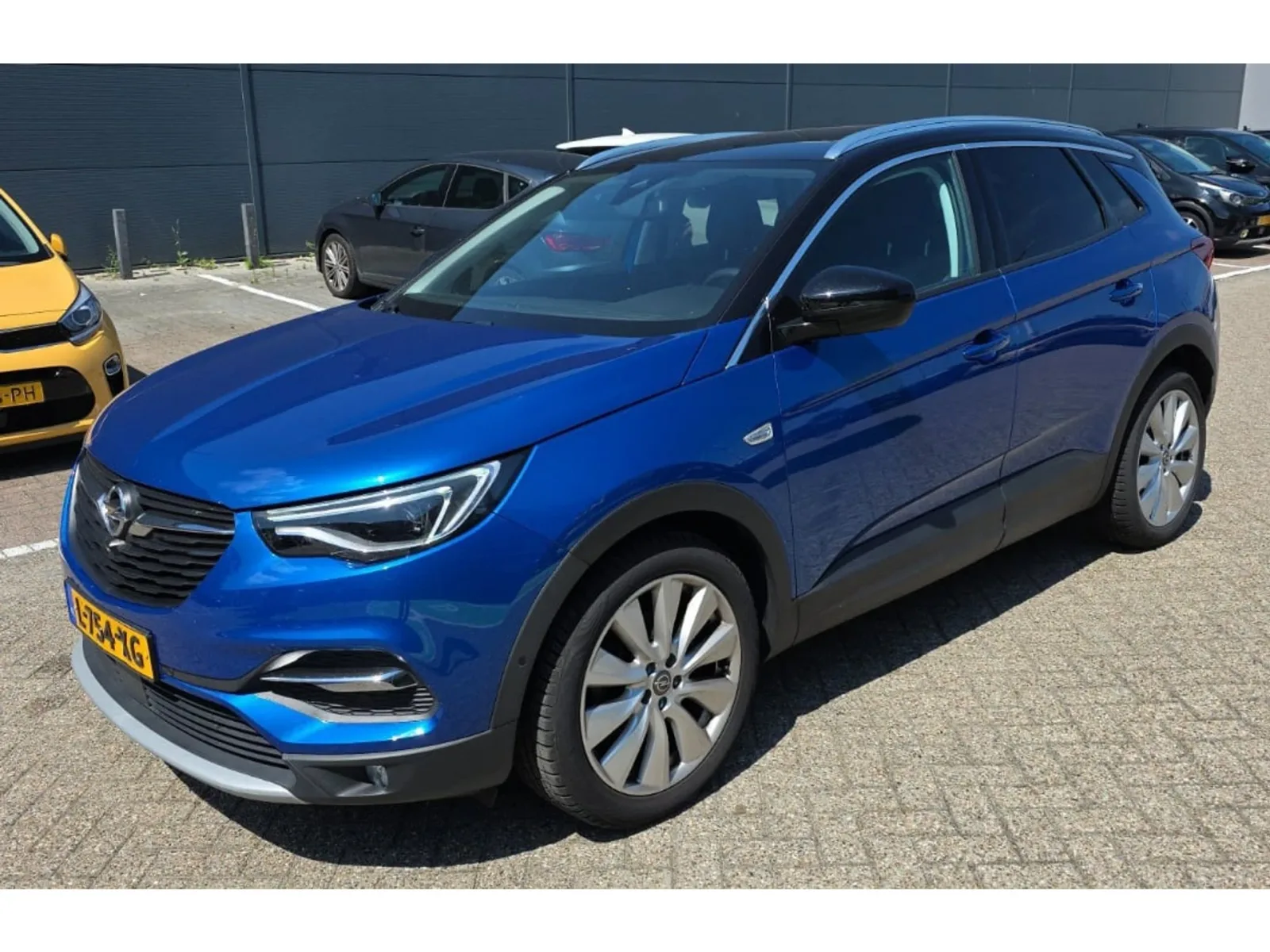 Opel Grandland X (2020) — foto 1