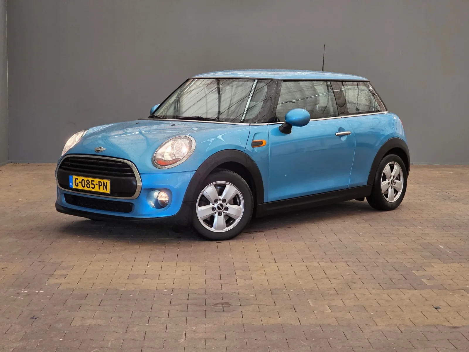 MINI One (2016) — foto 1