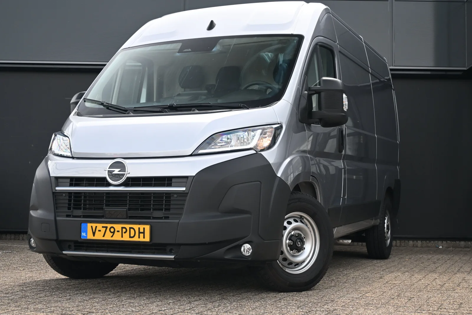 Opel Movano (2024) — foto 1
