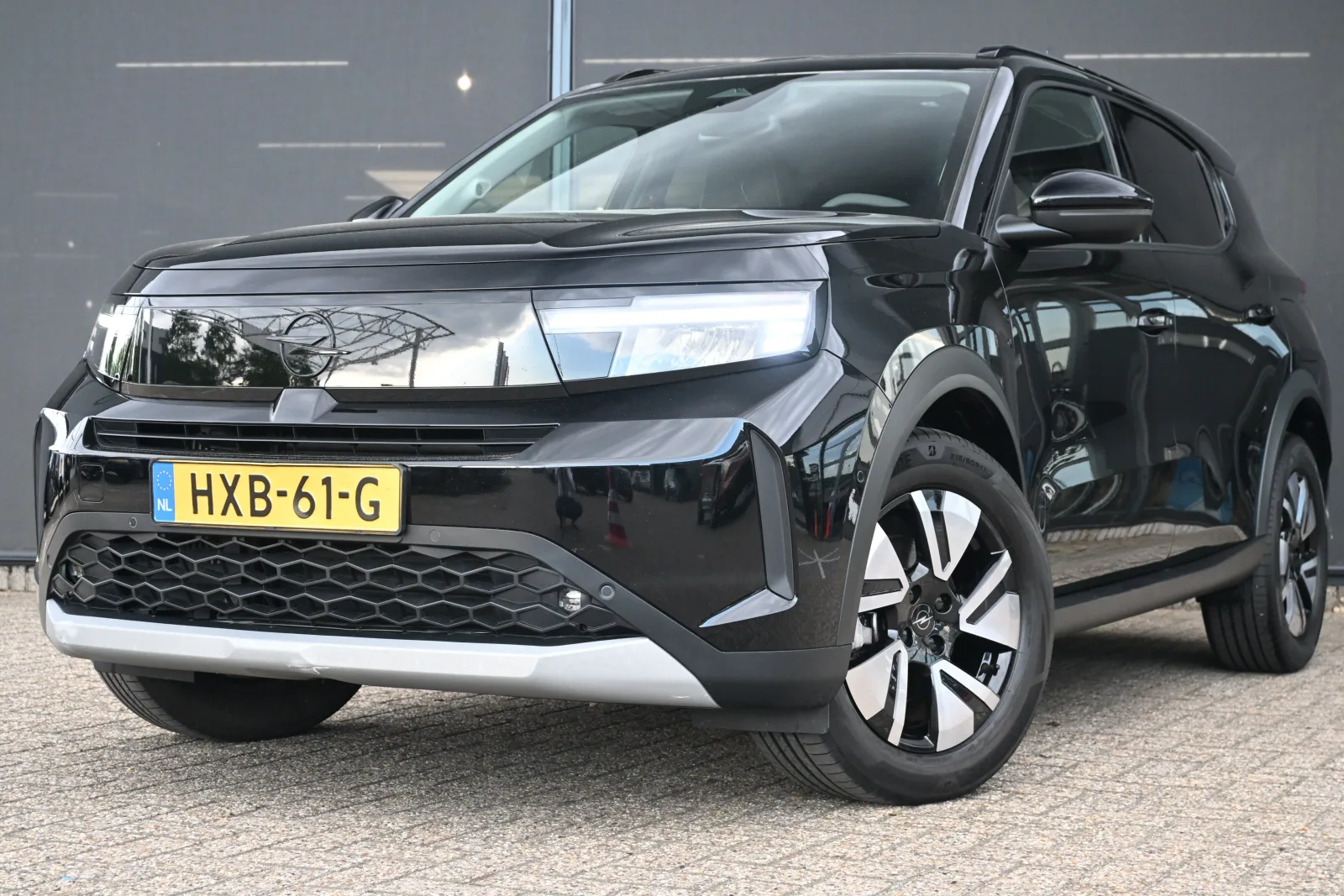 Opel Frontera (2025) — foto 1
