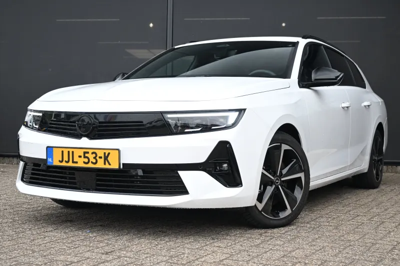 Opel Astra Sports Tourer (2024)