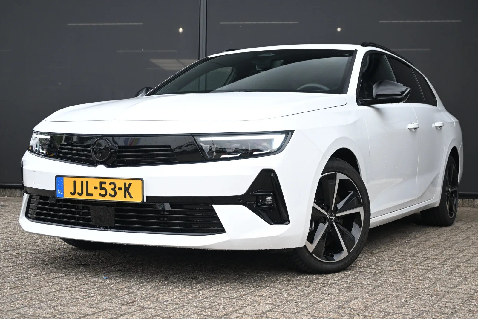 Opel Astra Sports Tourer (2024) — foto 1
