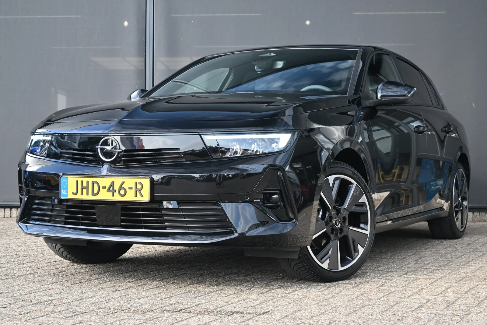 Opel Astra (2025) — foto 1