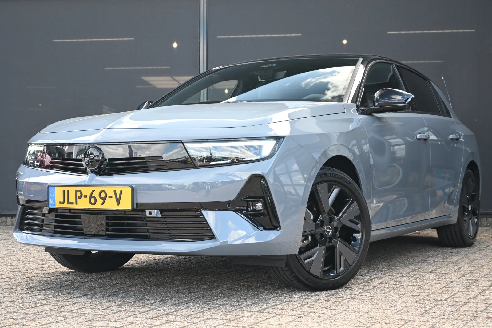 Opel Astra (2025) — foto 1
