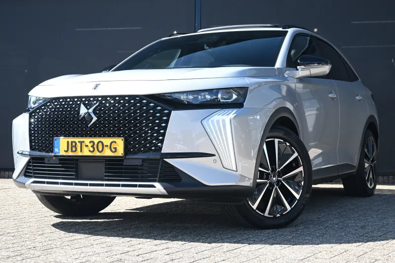 DS 7 (2025)
