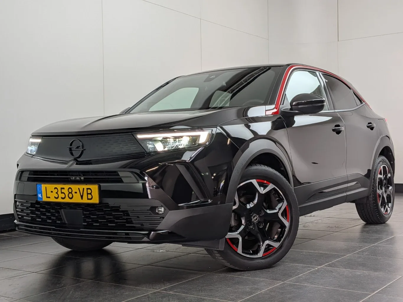 Opel Mokka (2021) — foto 1