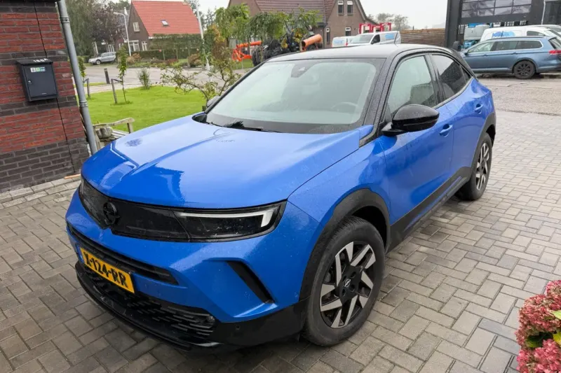 Opel Mokka-e (2022)