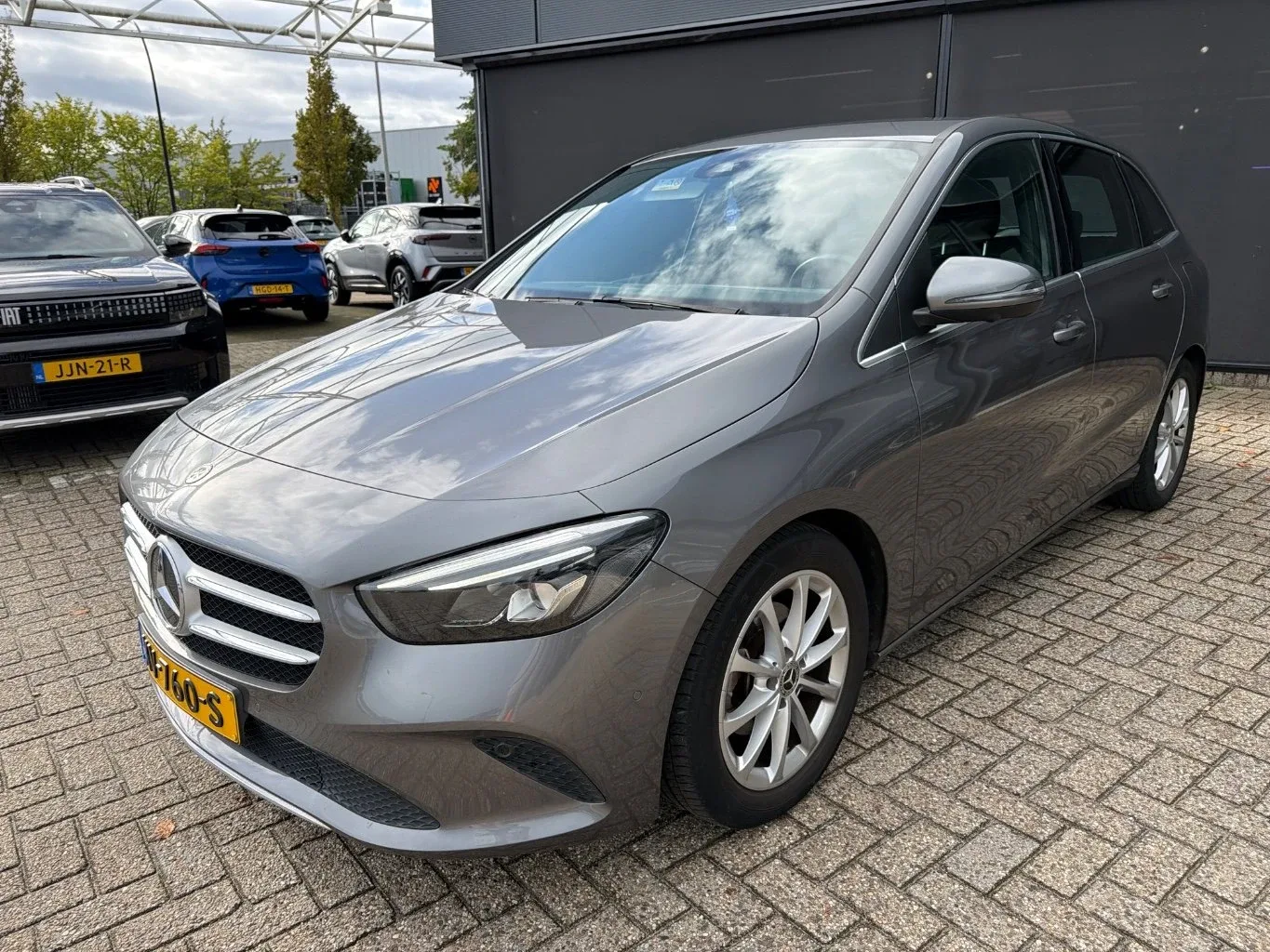 Mercedes-Benz B-Klasse (2019) — foto 1