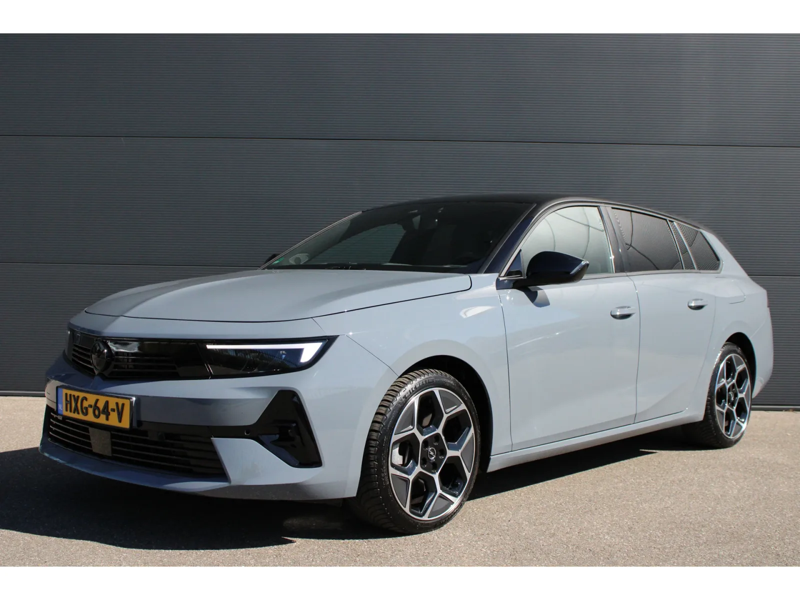 Opel Astra Sports Tourer (2025) — foto 1