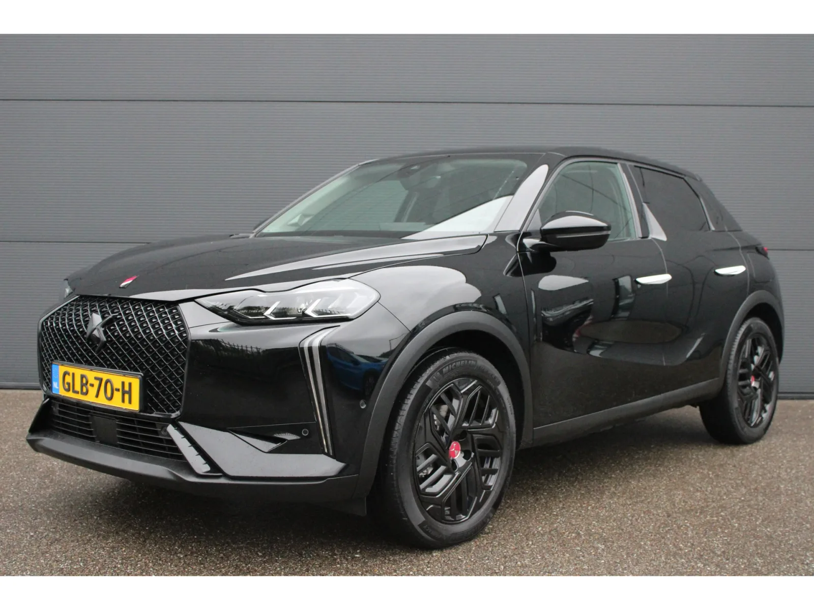 DS 3 (2024) — foto 1