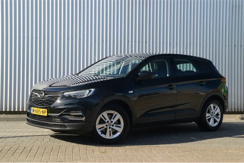 Opel Grandland X (2021)
