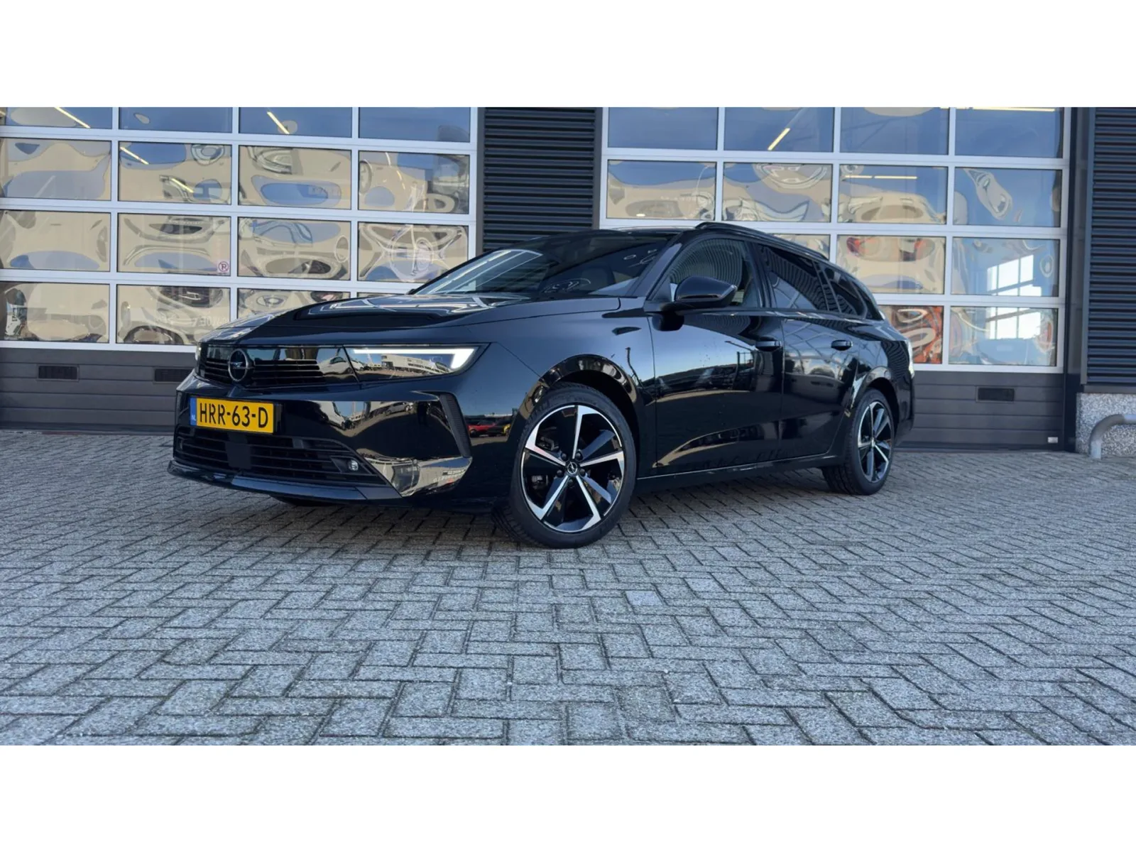 Opel Astra (2025) — foto 1