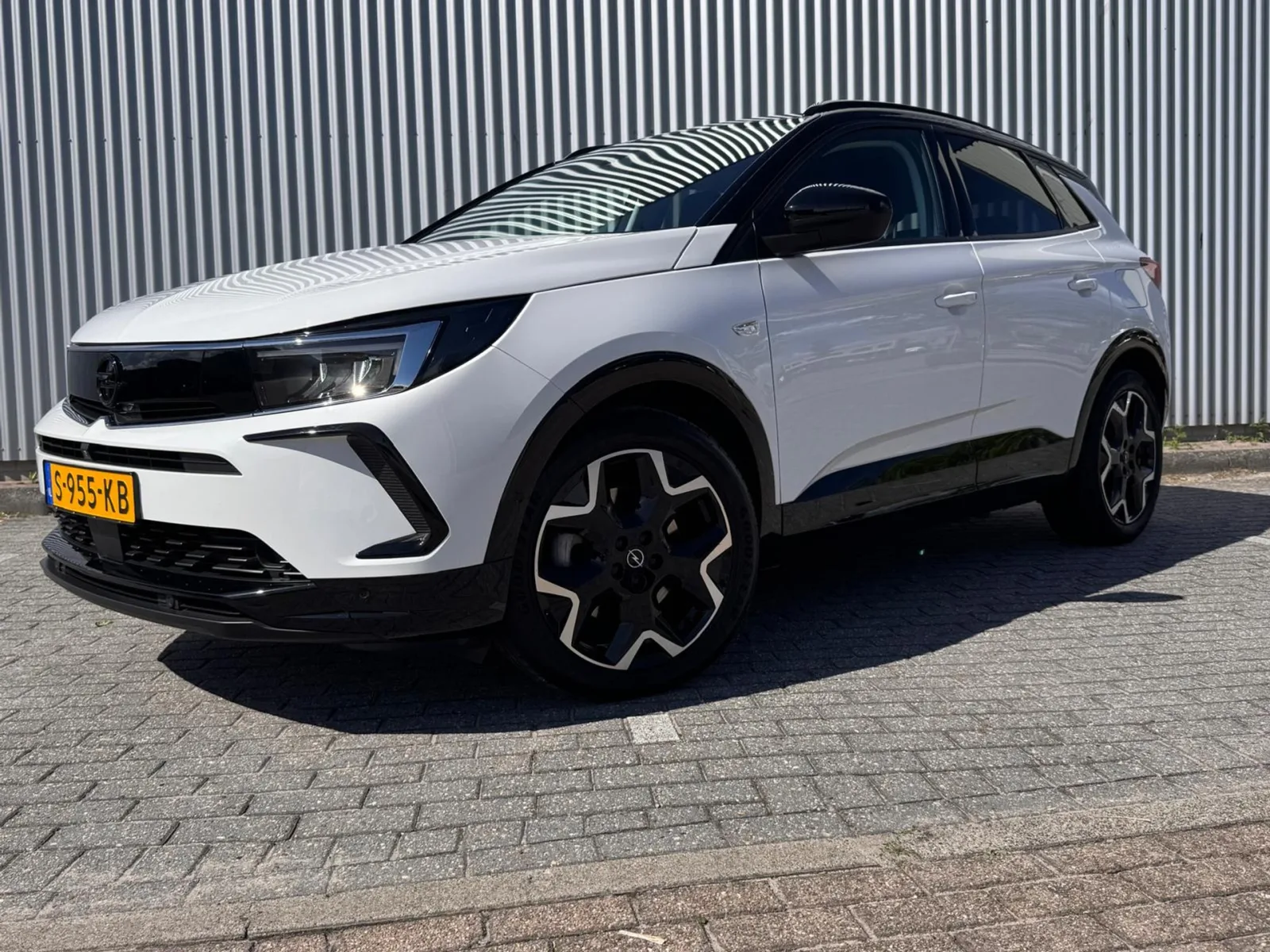 Opel Grandland (2023) — foto 1