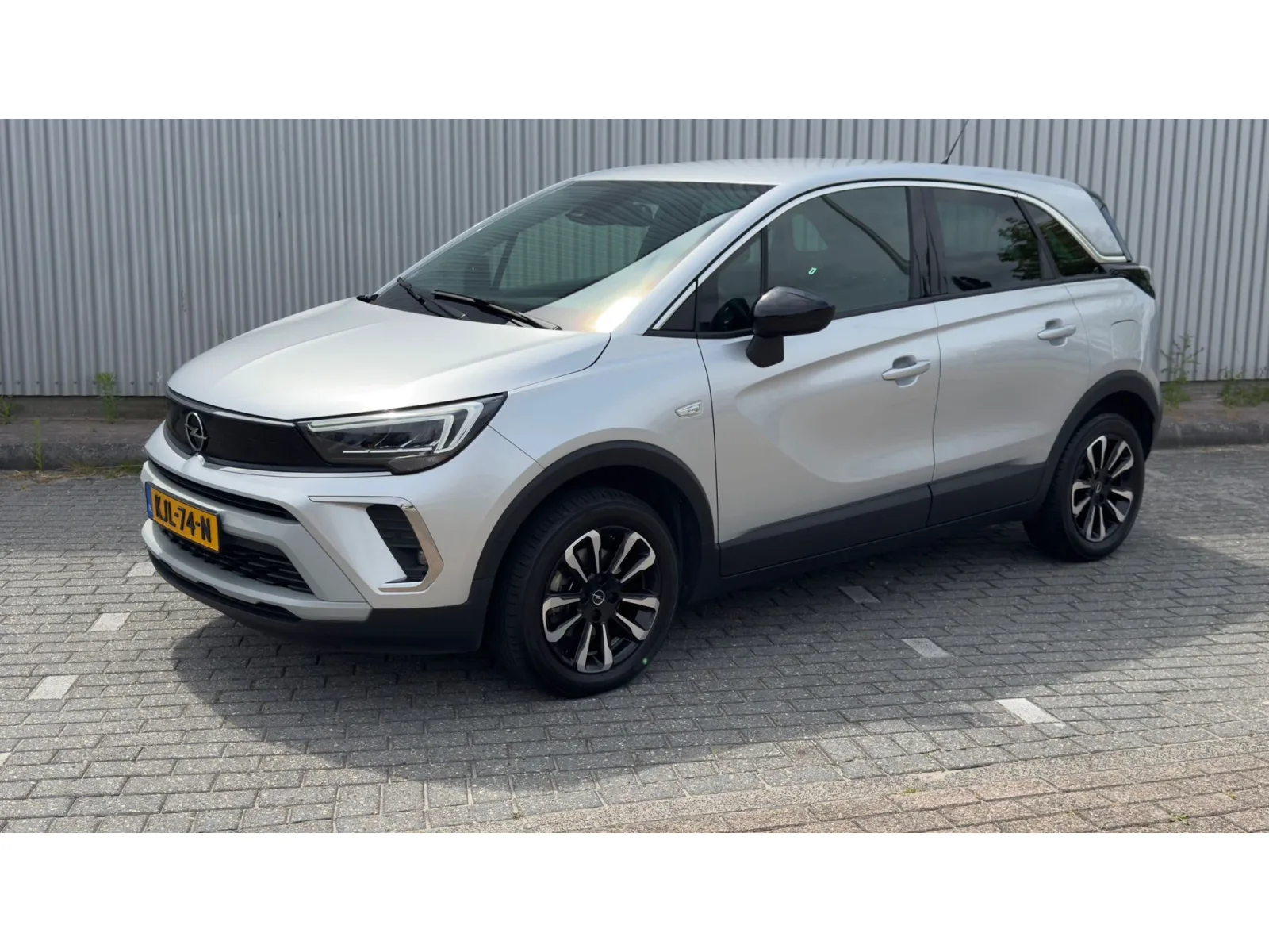 Opel Crossland (2024) — foto 1