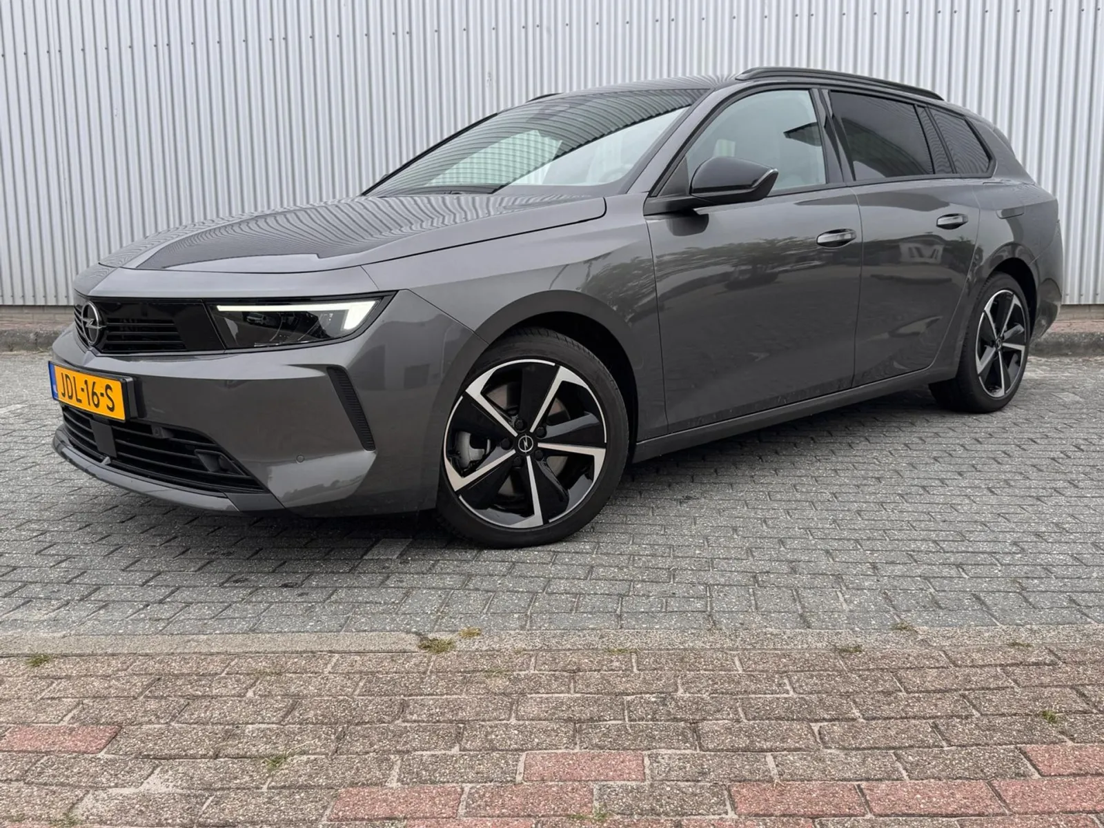 Opel Astra Sports Tourer (2025) — foto 1