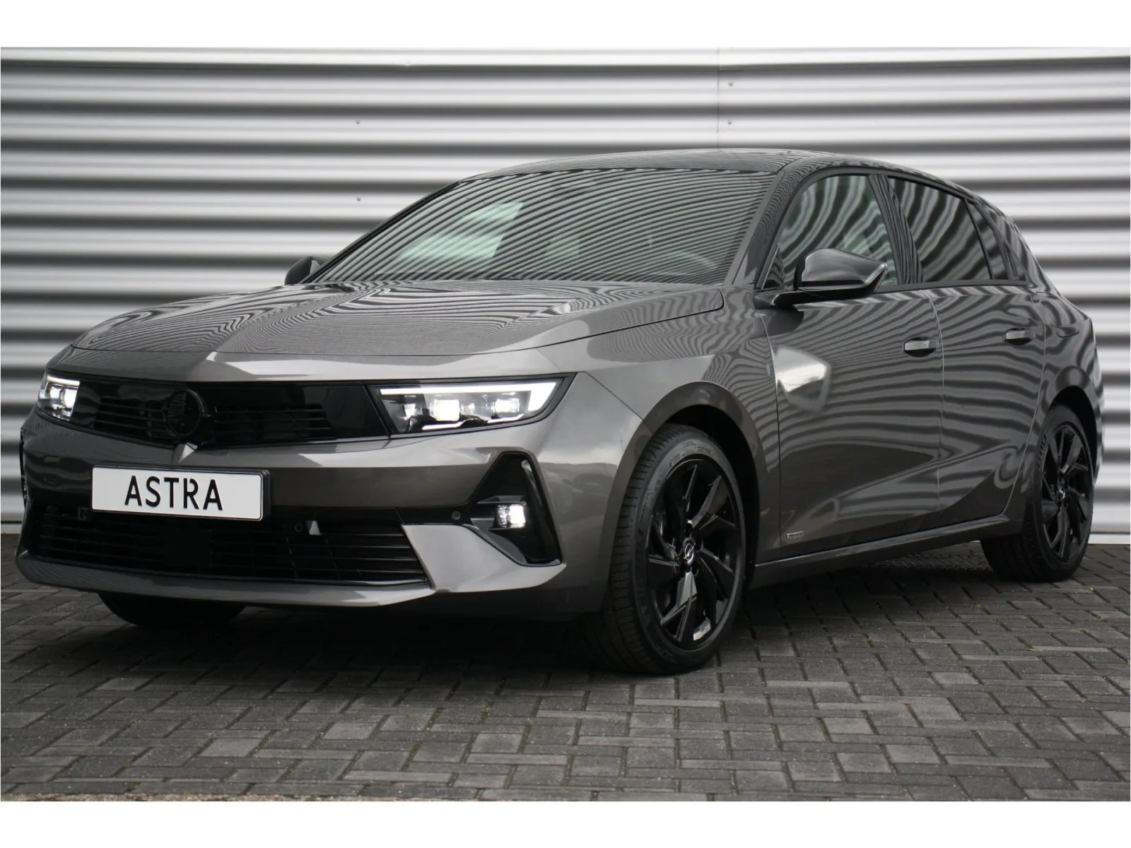 Opel Astra (2024) — foto 1