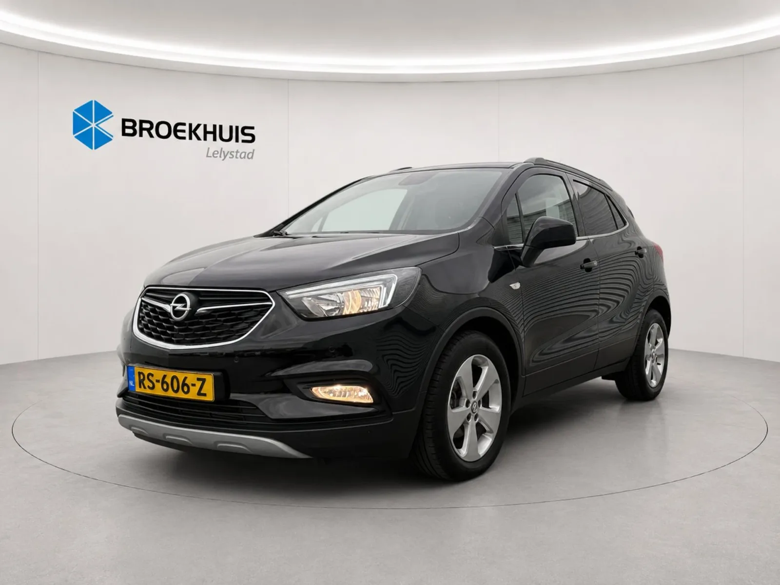 Opel Mokka (2018) — foto 1
