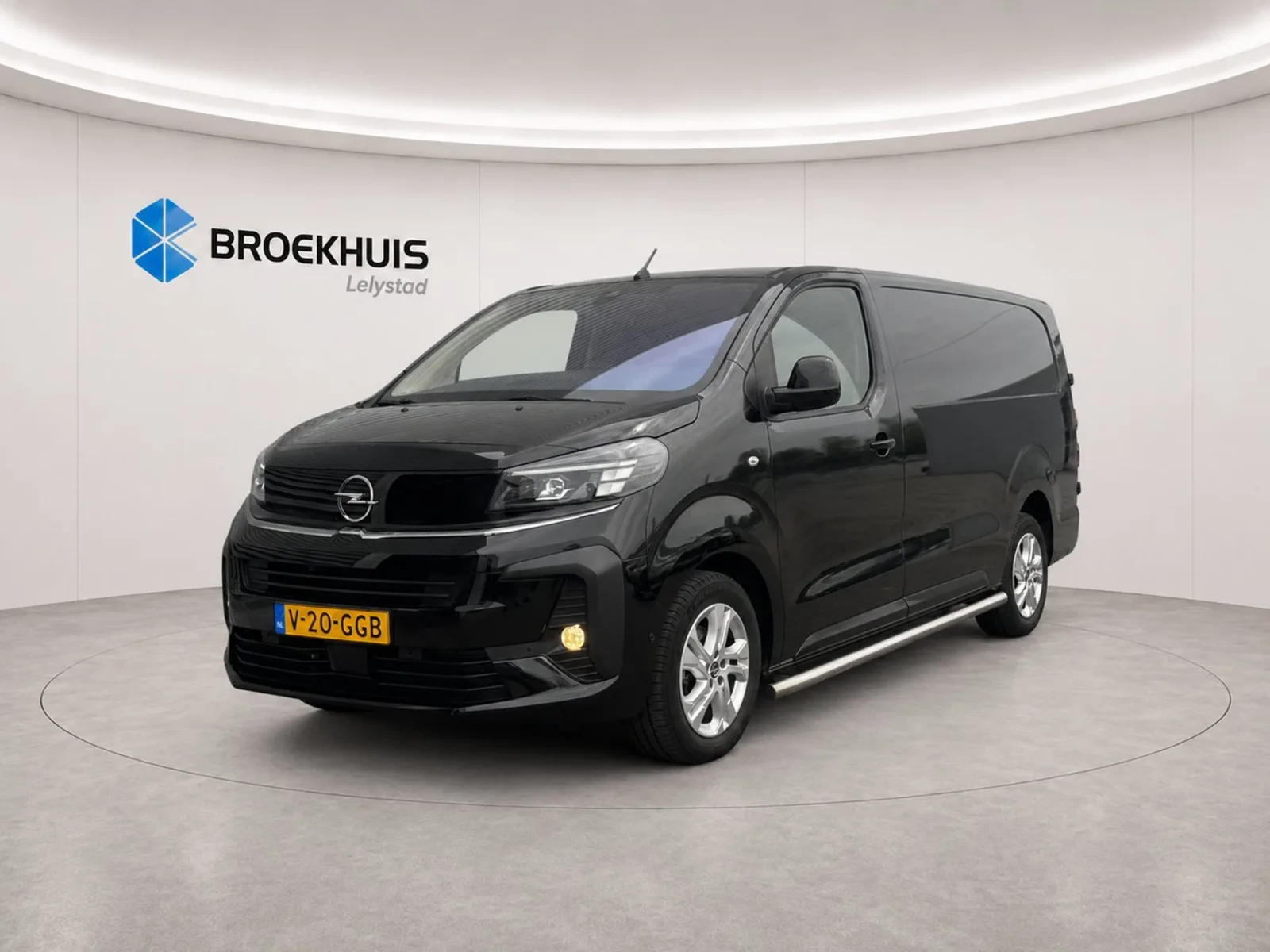 Opel Vivaro (2024) — foto 1