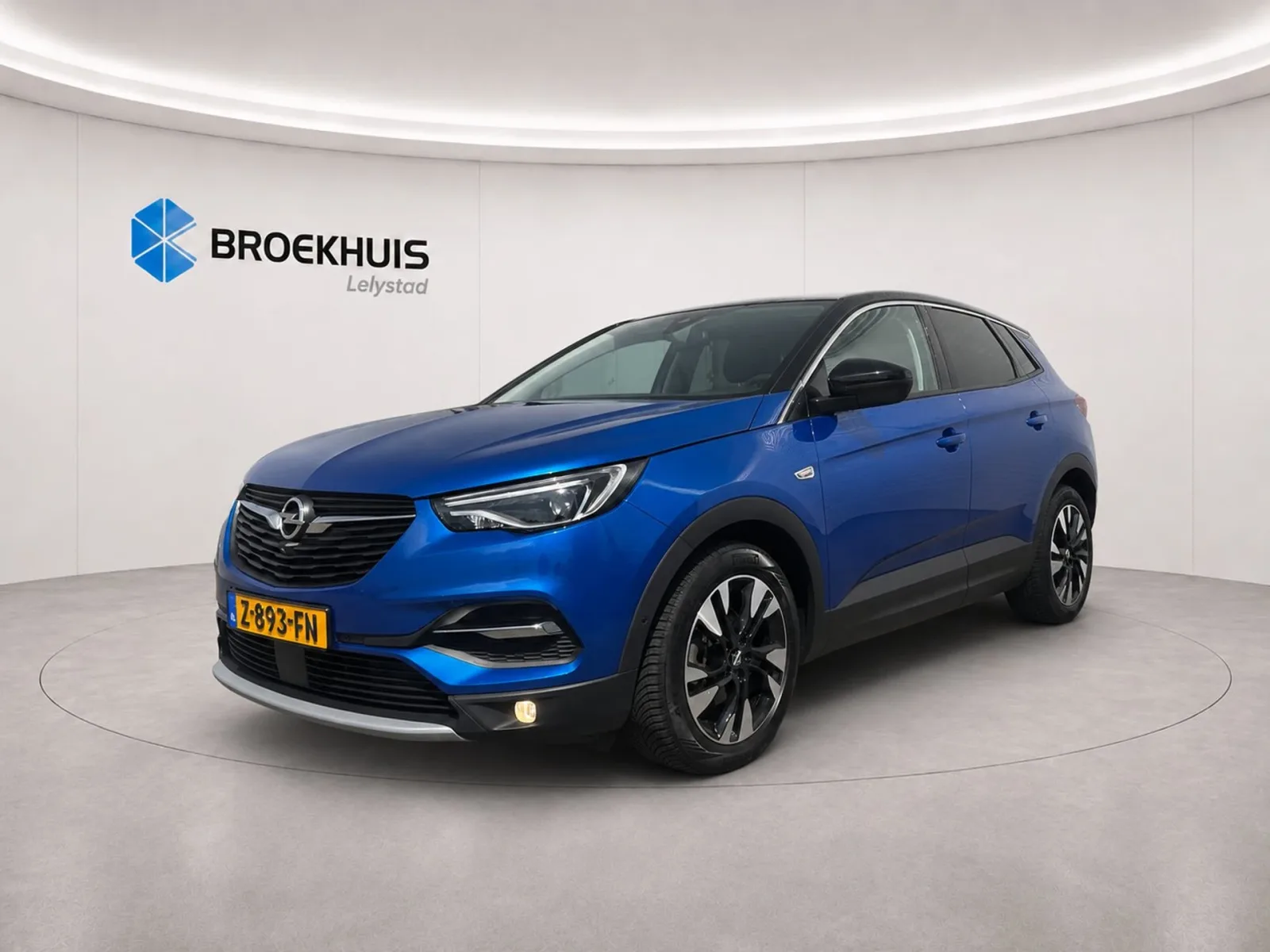 Opel Grandland X (2020) — foto 1