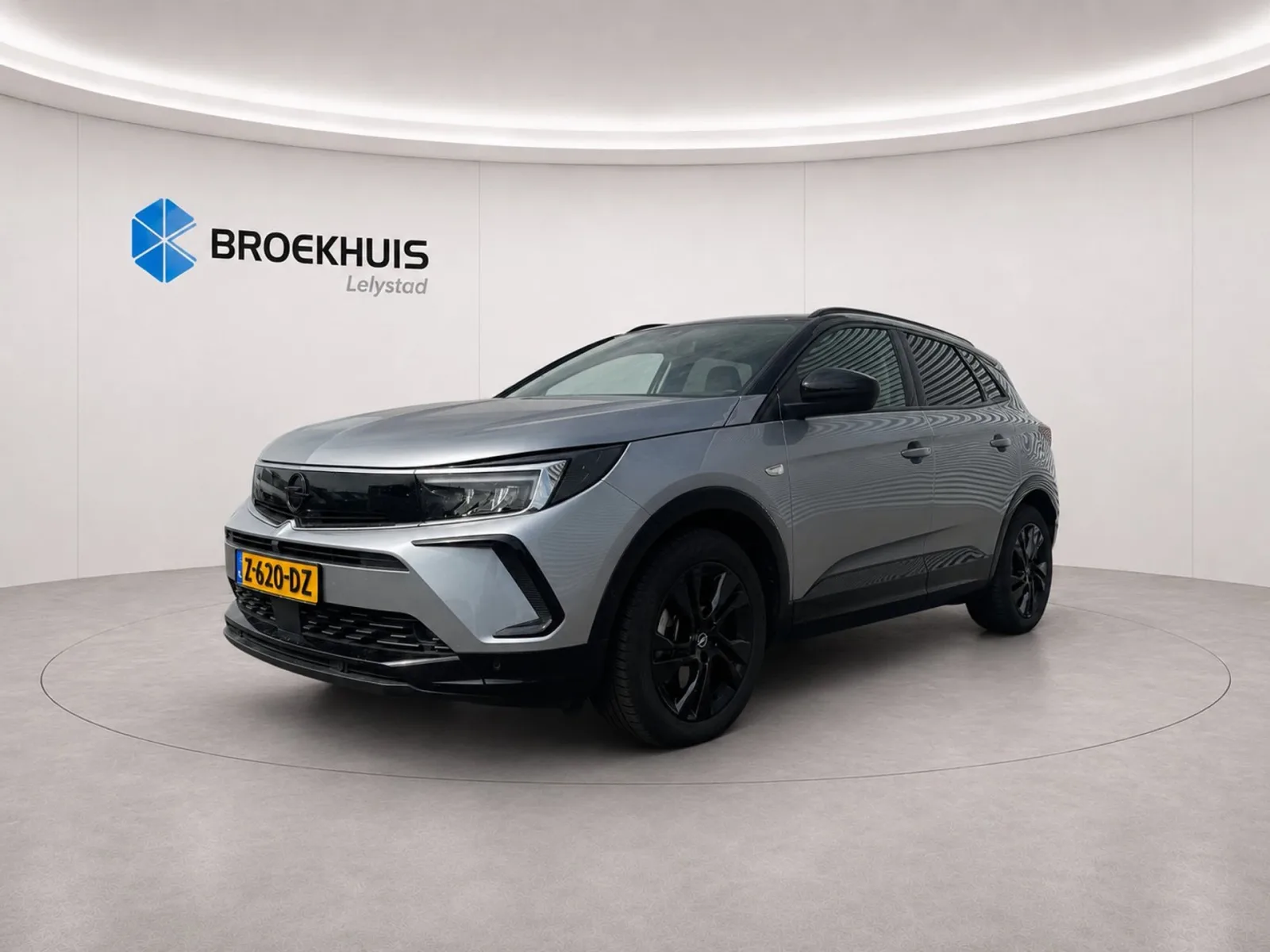 Opel Grandland (2023) — foto 1