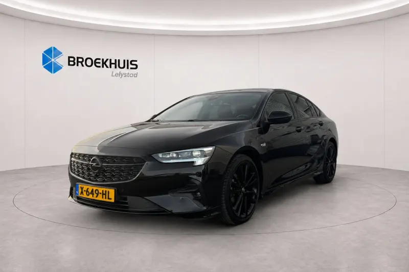 Opel Insignia Grand Sport (2022)