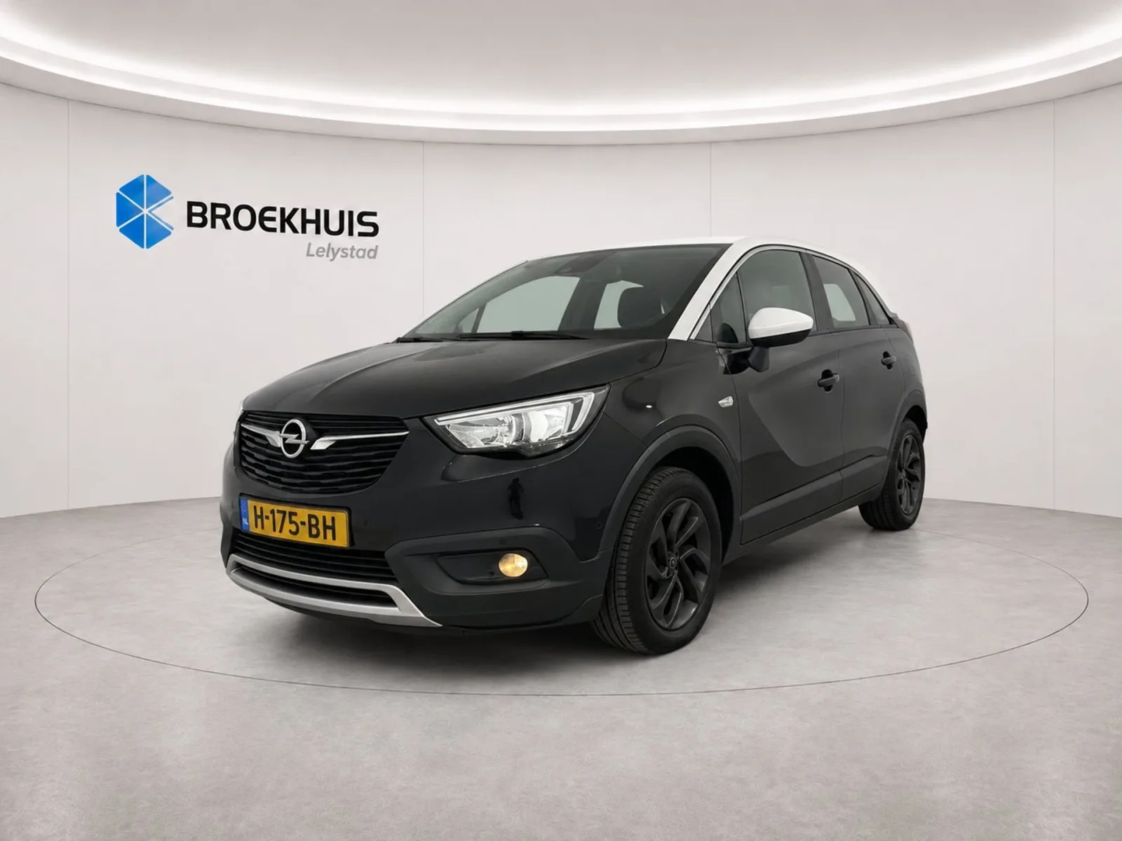 Opel Crossland X (2019) — foto 1