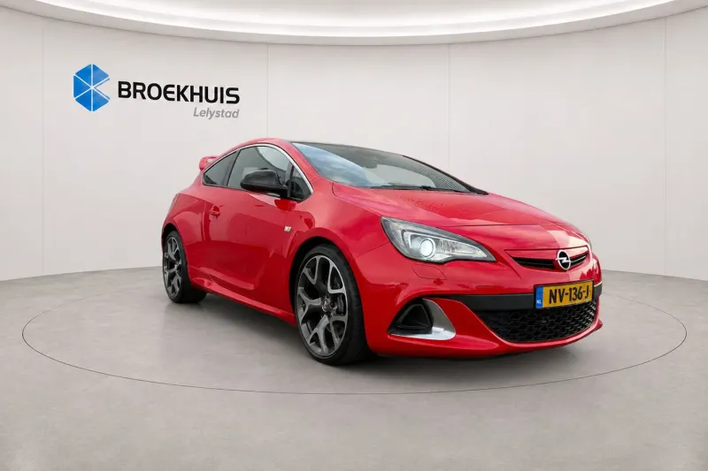 Opel Astra GTC (2017)