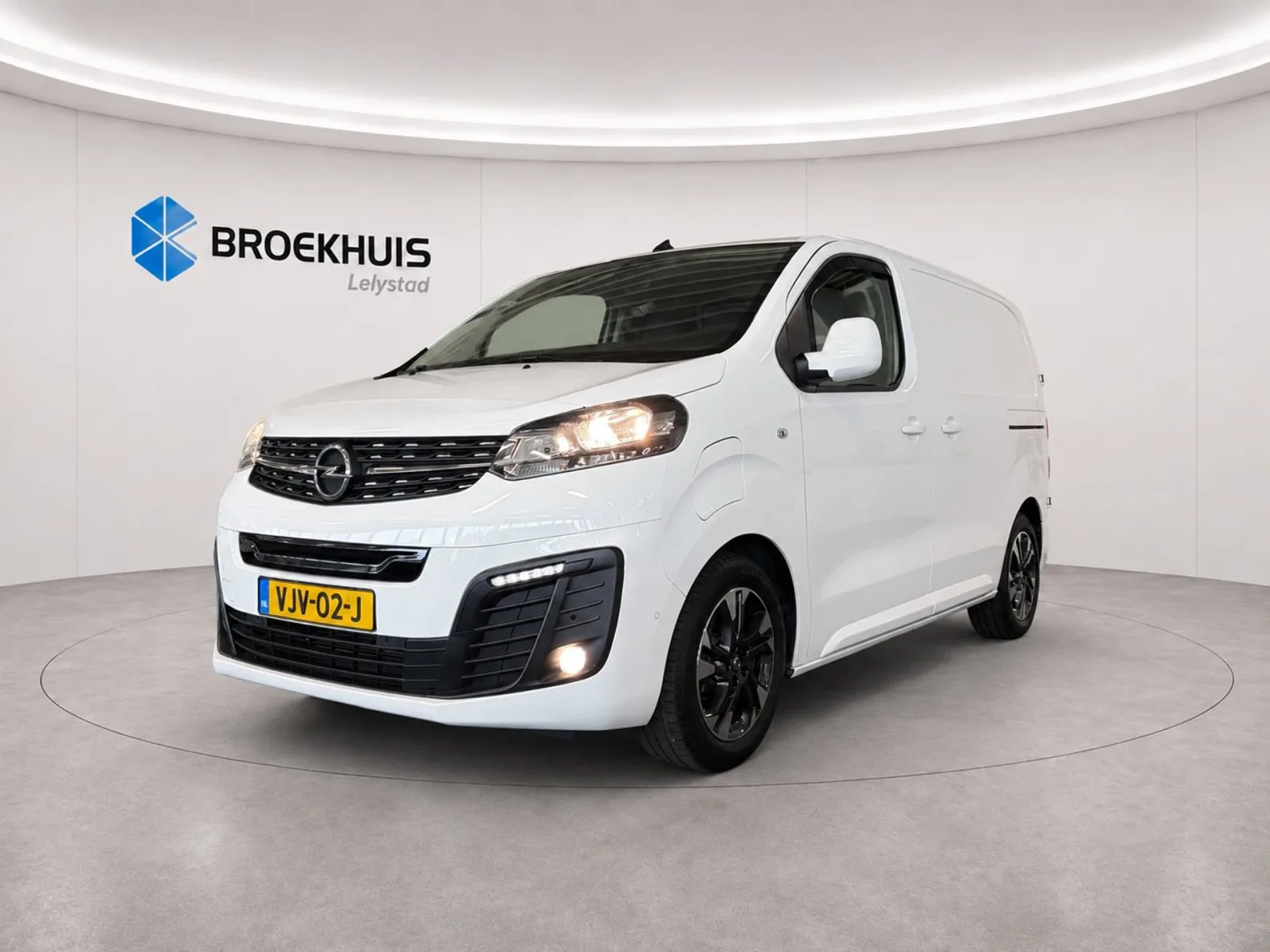 Opel Vivaro-e (2021) — foto 1
