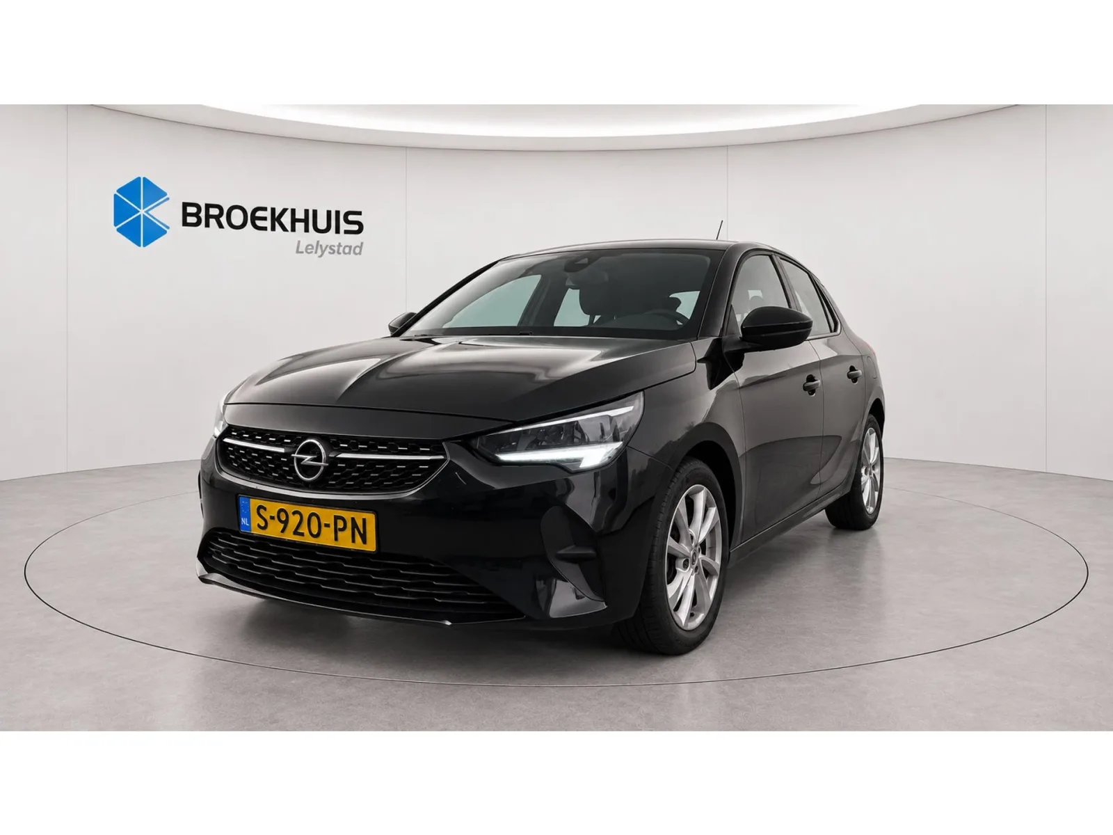 Opel Corsa (2023) — foto 1